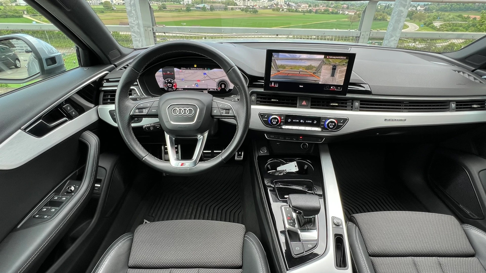 listing desktop thumbnail image 19