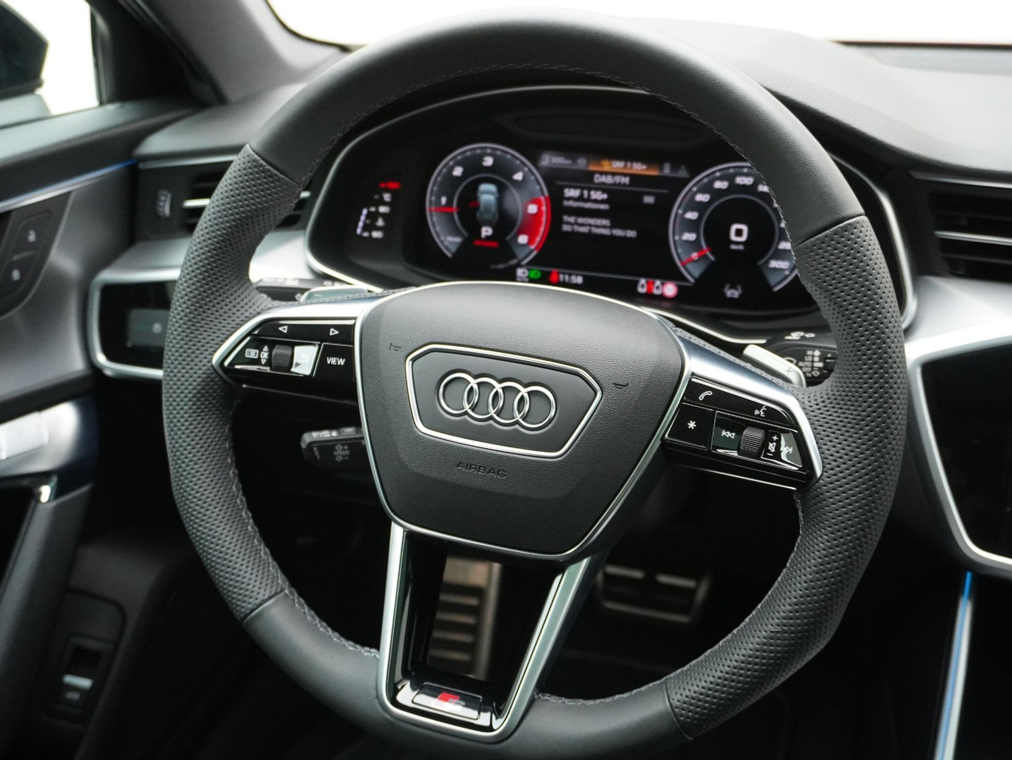 listing desktop thumbnail image 13