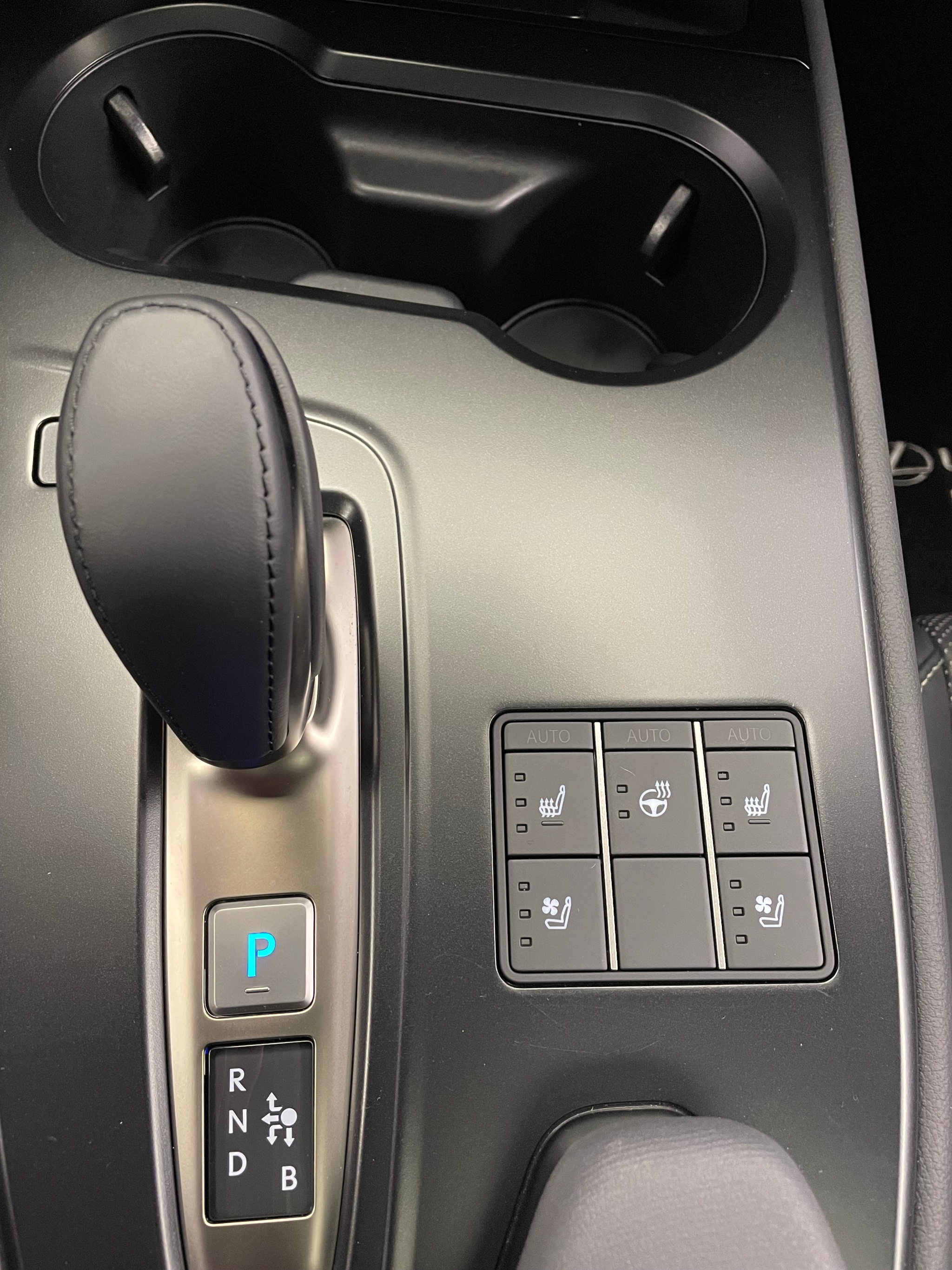 listing desktop thumbnail image 13