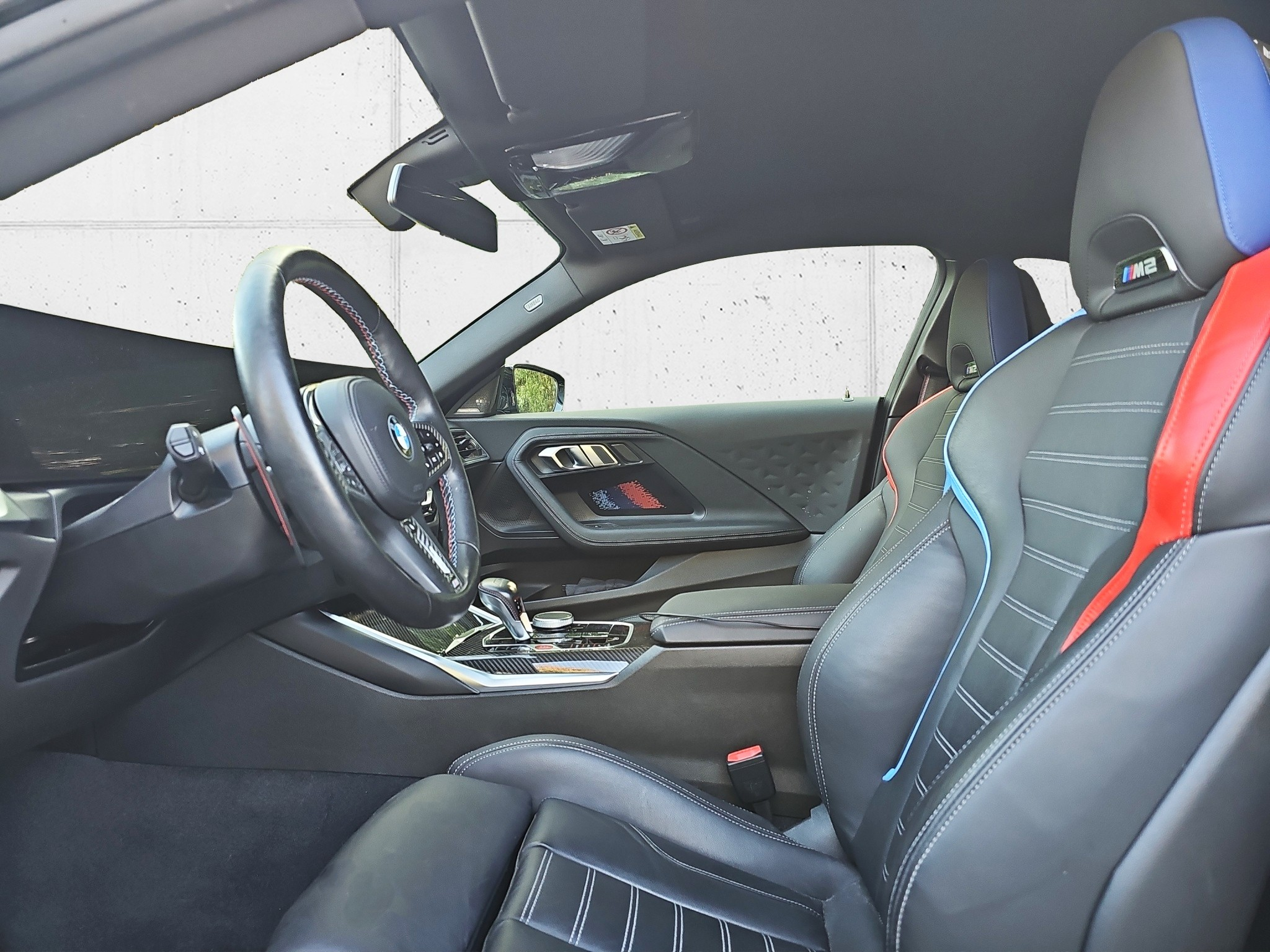 listing desktop thumbnail image 10