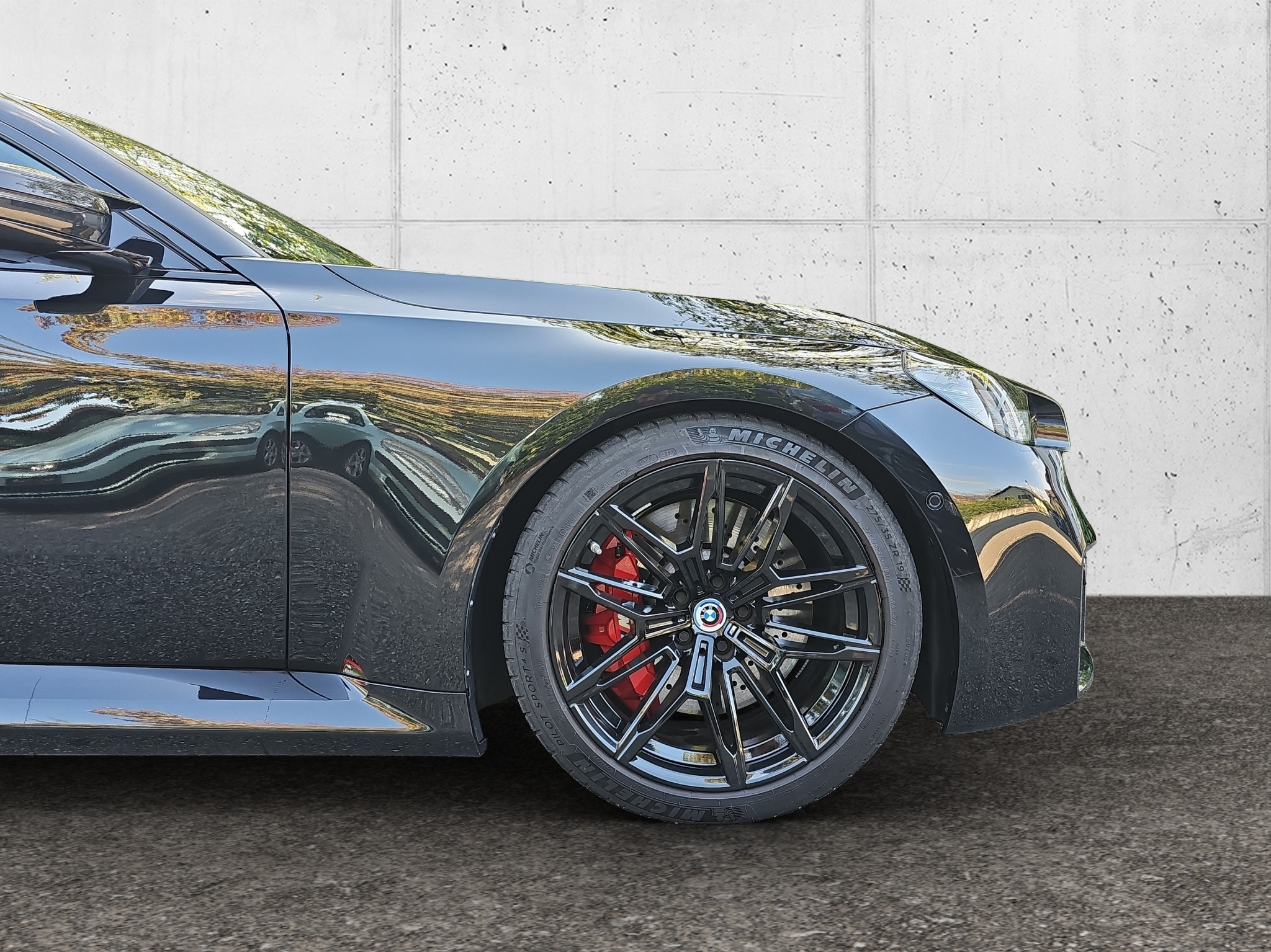 listing desktop thumbnail image 9