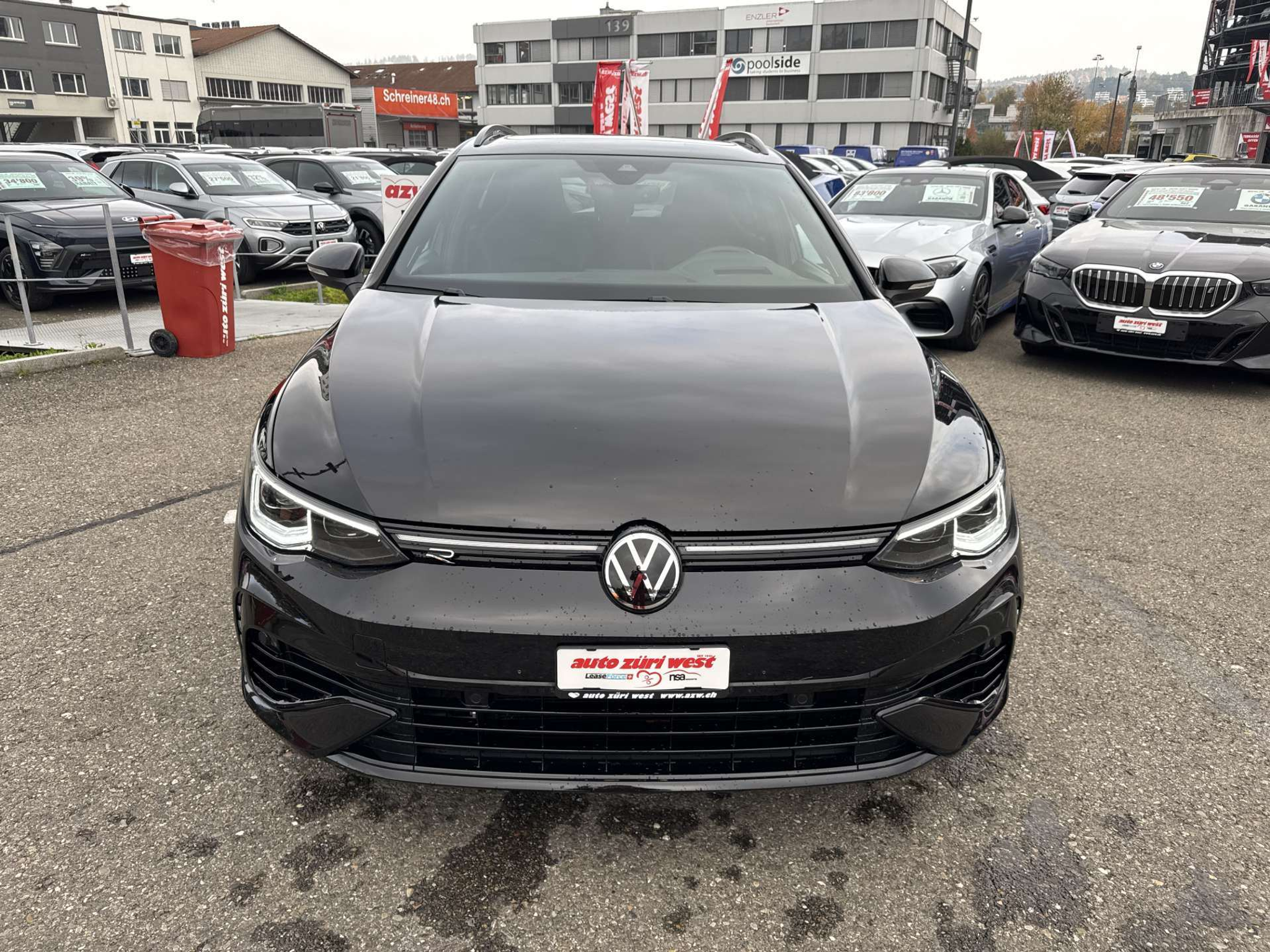 listing desktop thumbnail image 13