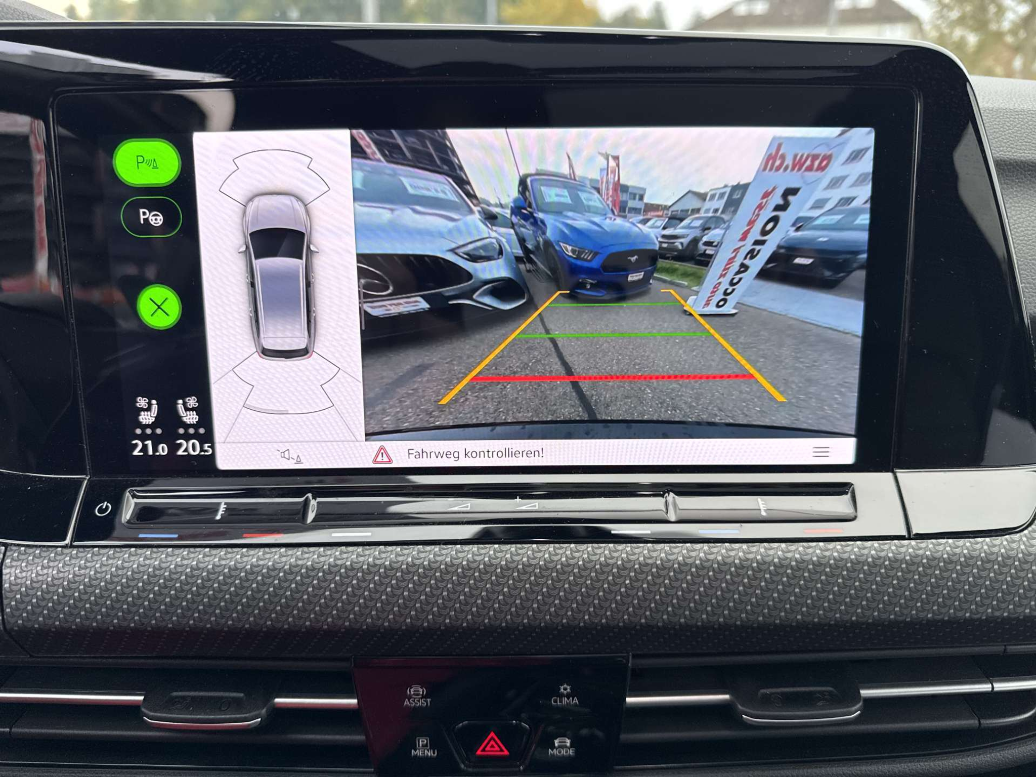 listing desktop thumbnail image 9