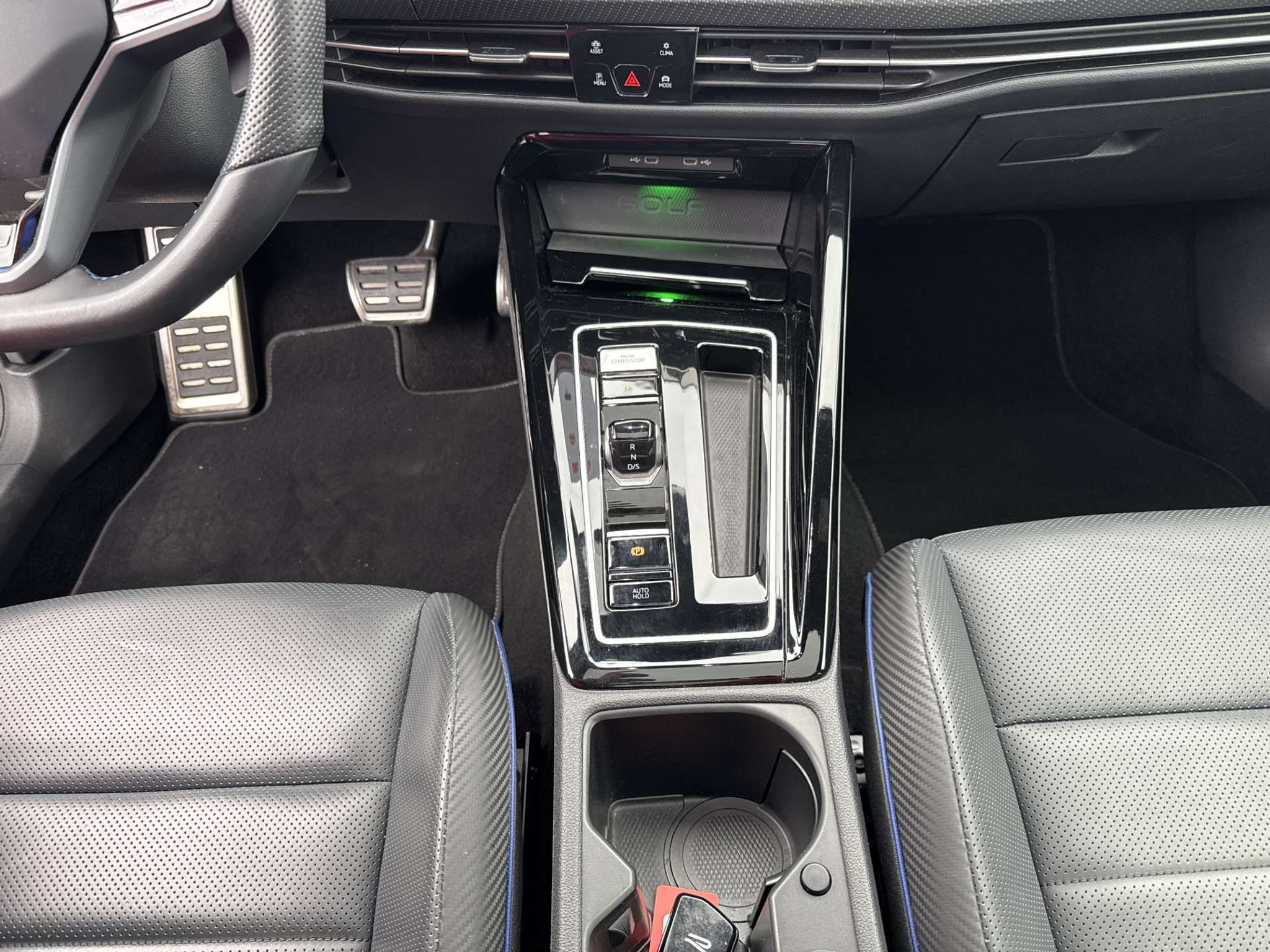 listing desktop thumbnail image 11