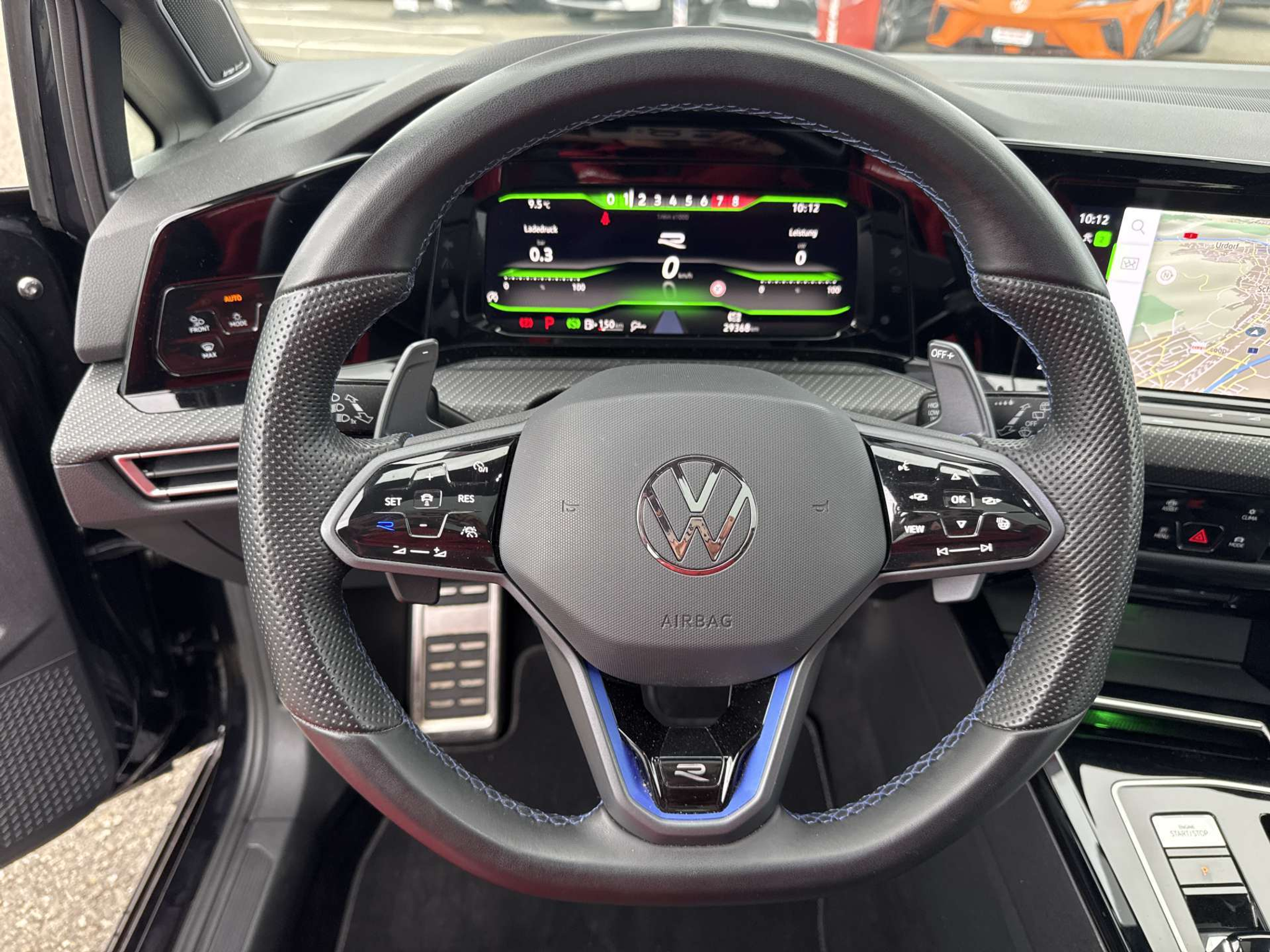 listing desktop thumbnail image 15