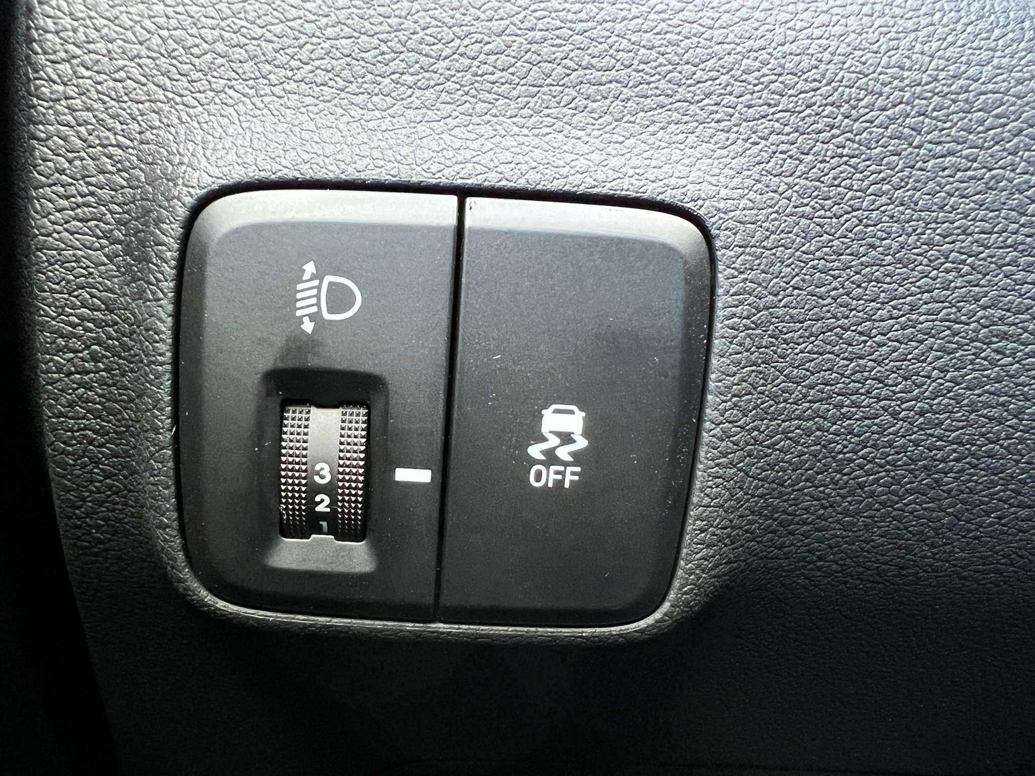 listing desktop thumbnail image 14