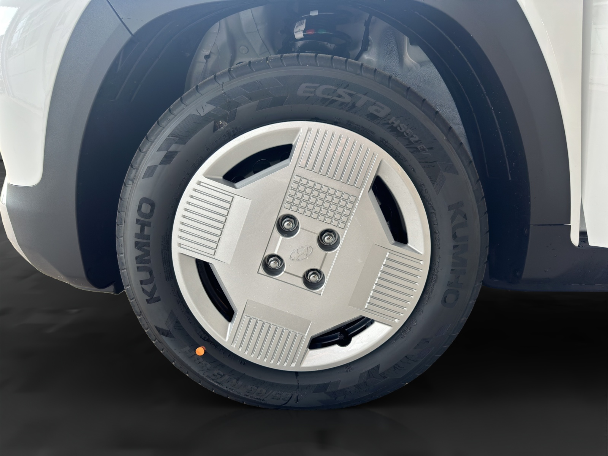 listing desktop thumbnail image 15