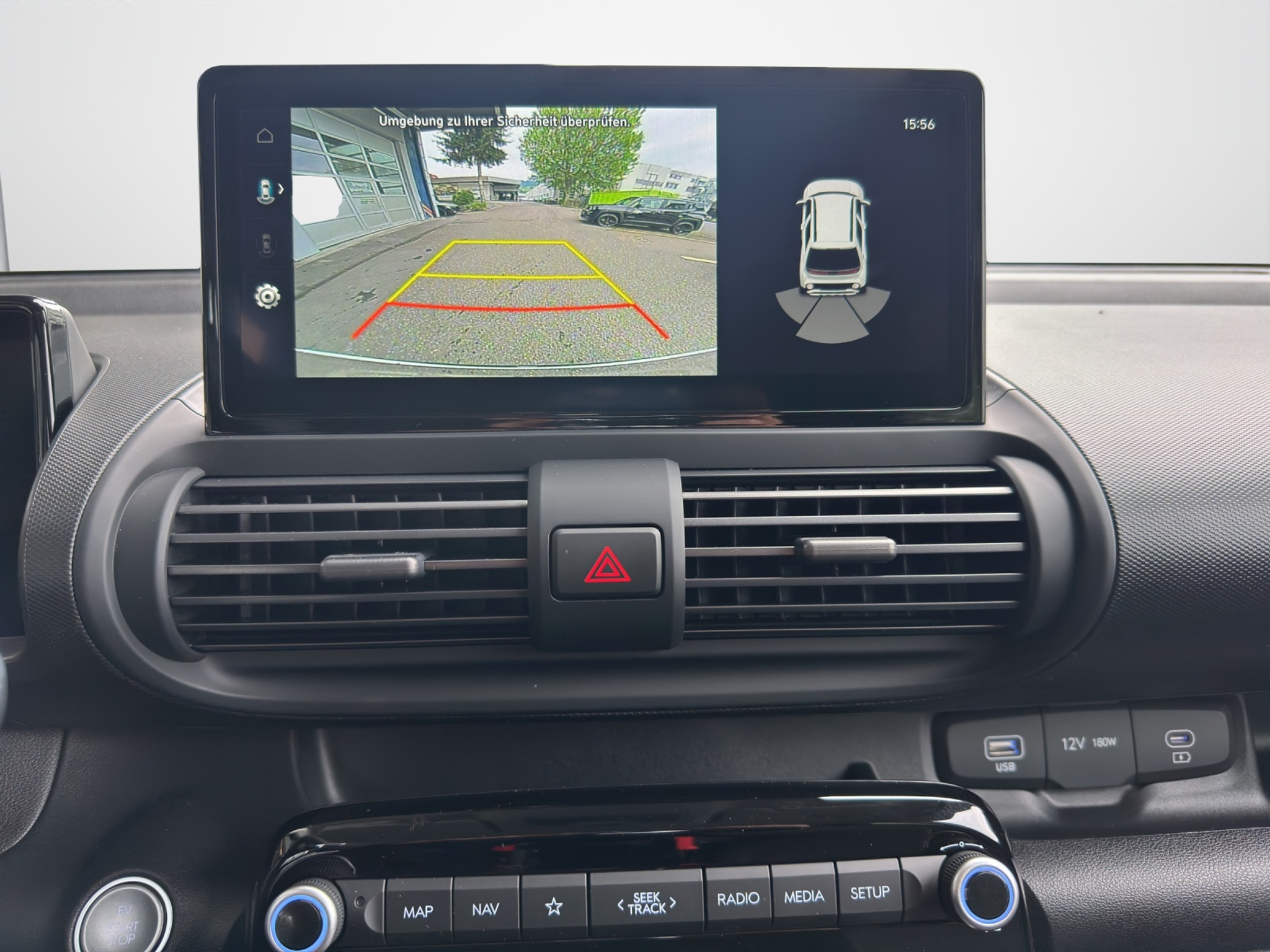 listing desktop thumbnail image 10