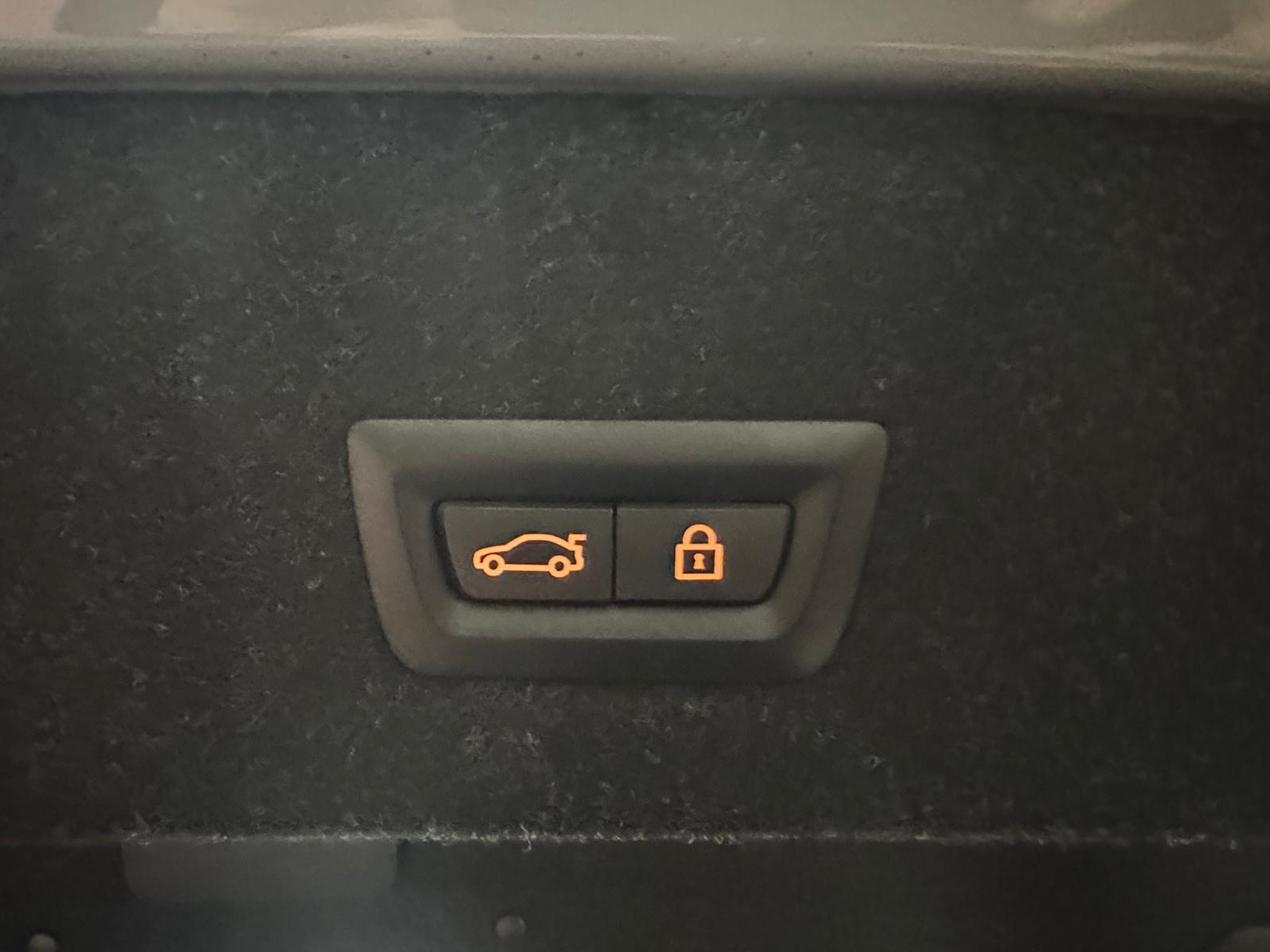 listing desktop thumbnail image 12