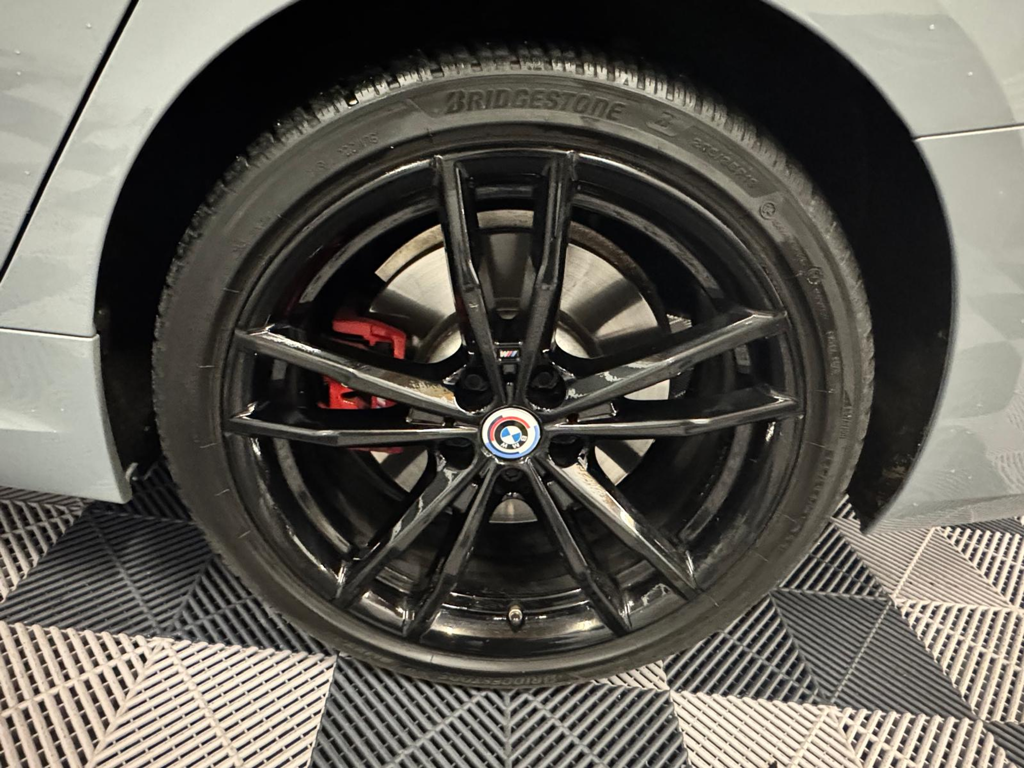 listing desktop thumbnail image 29