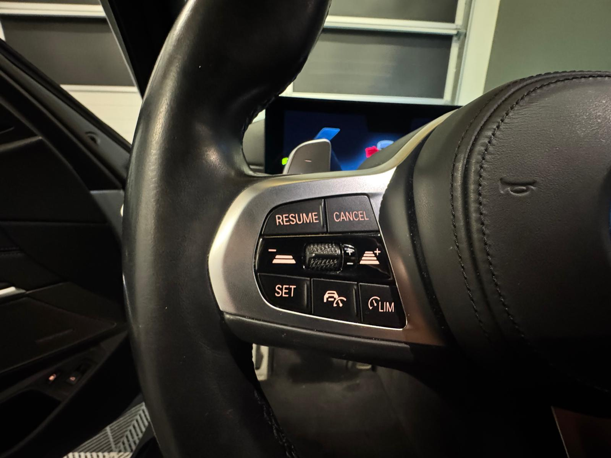 listing desktop thumbnail image 19