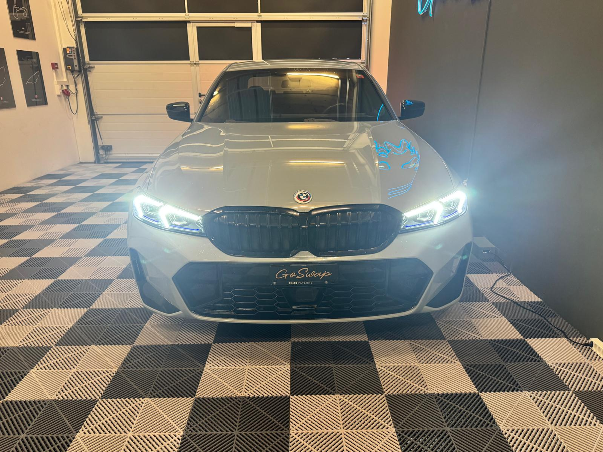 listing desktop thumbnail image 8