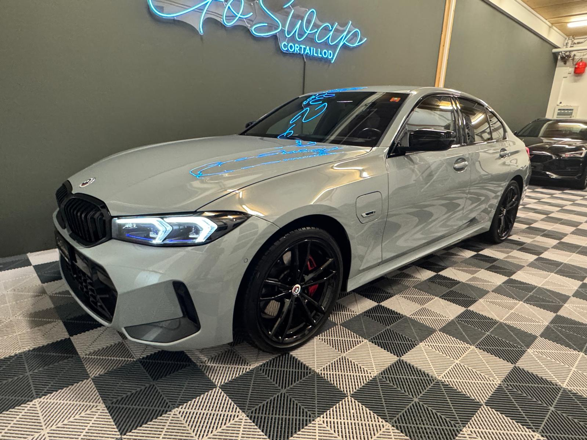 listing desktop thumbnail image 0