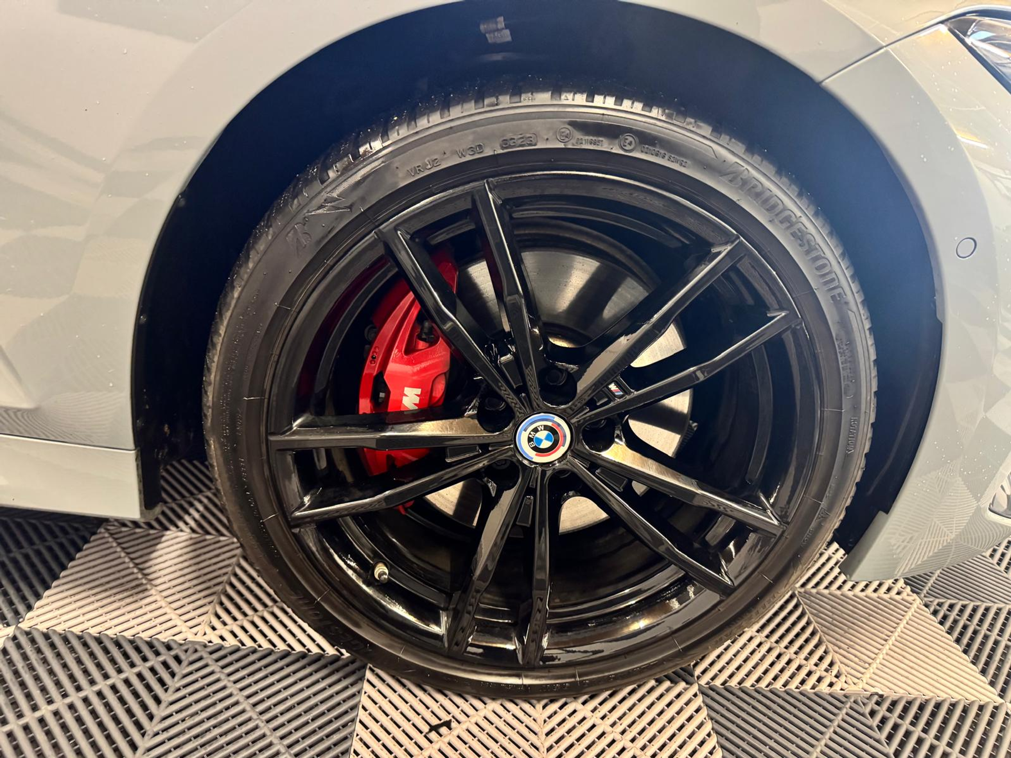 listing desktop thumbnail image 27