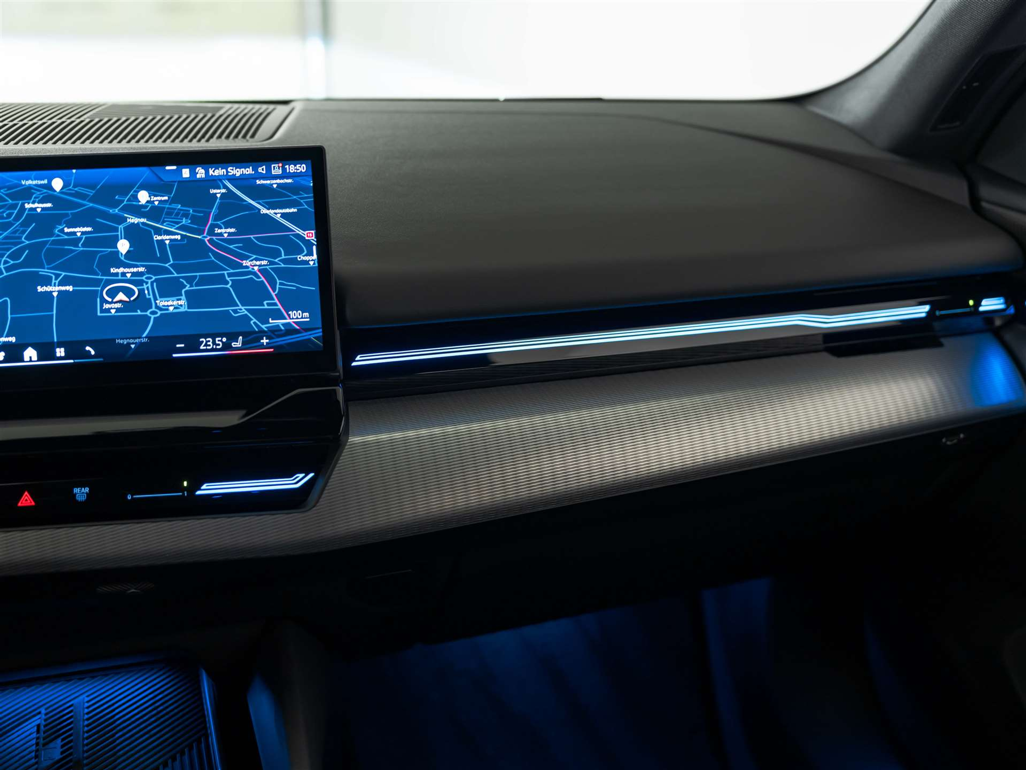 listing desktop thumbnail image 26