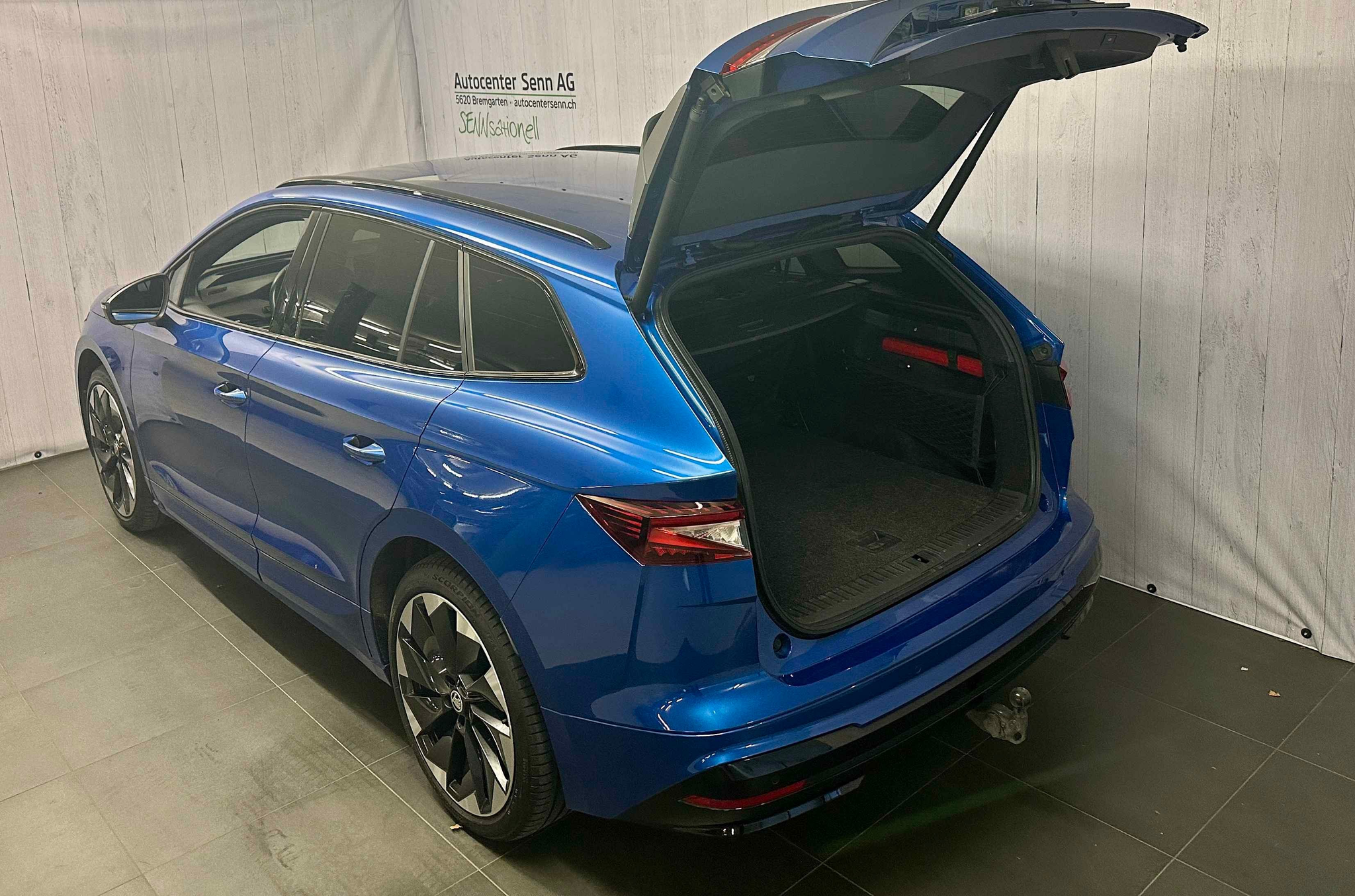 listing desktop thumbnail image 15