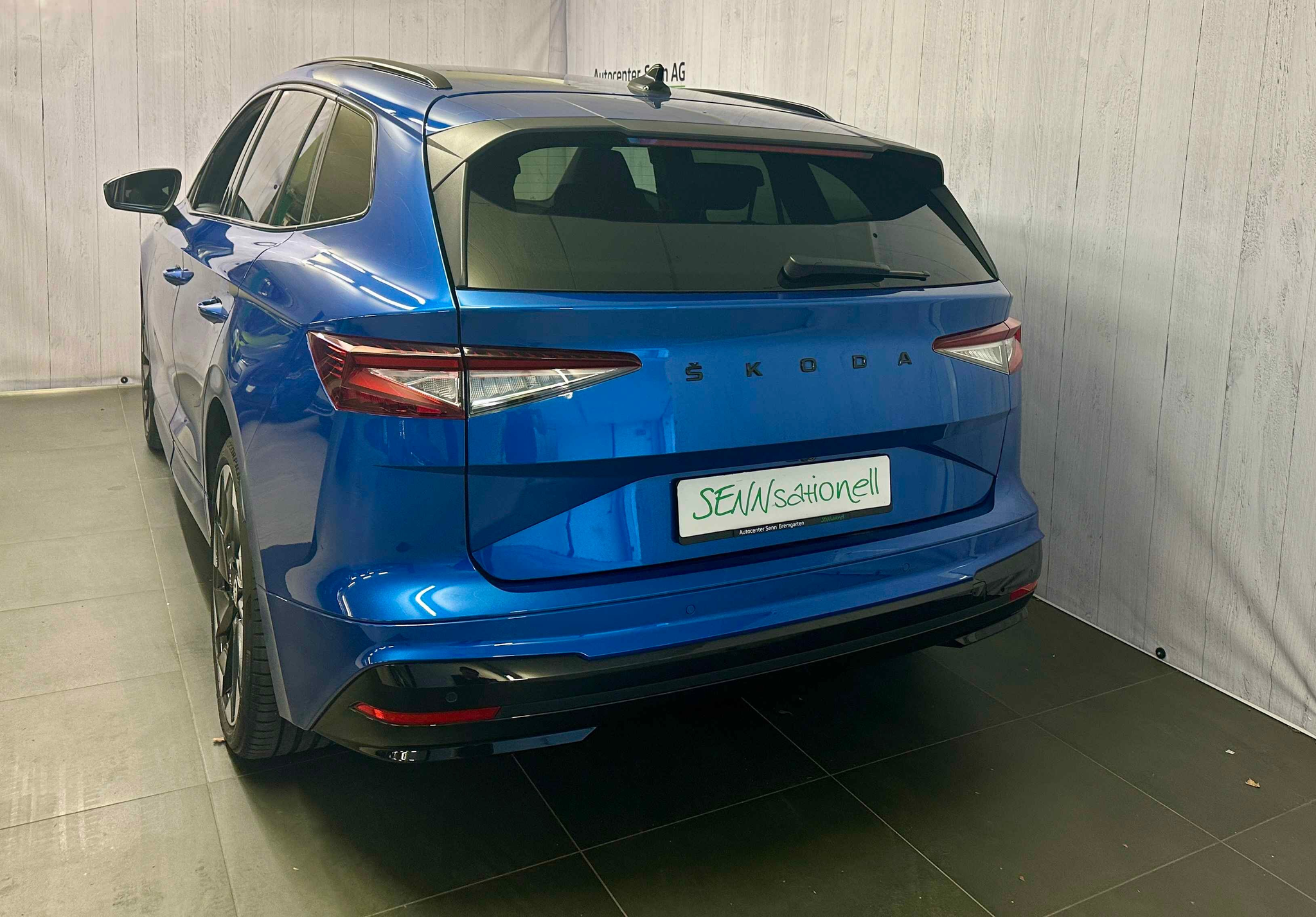 listing desktop thumbnail image 4