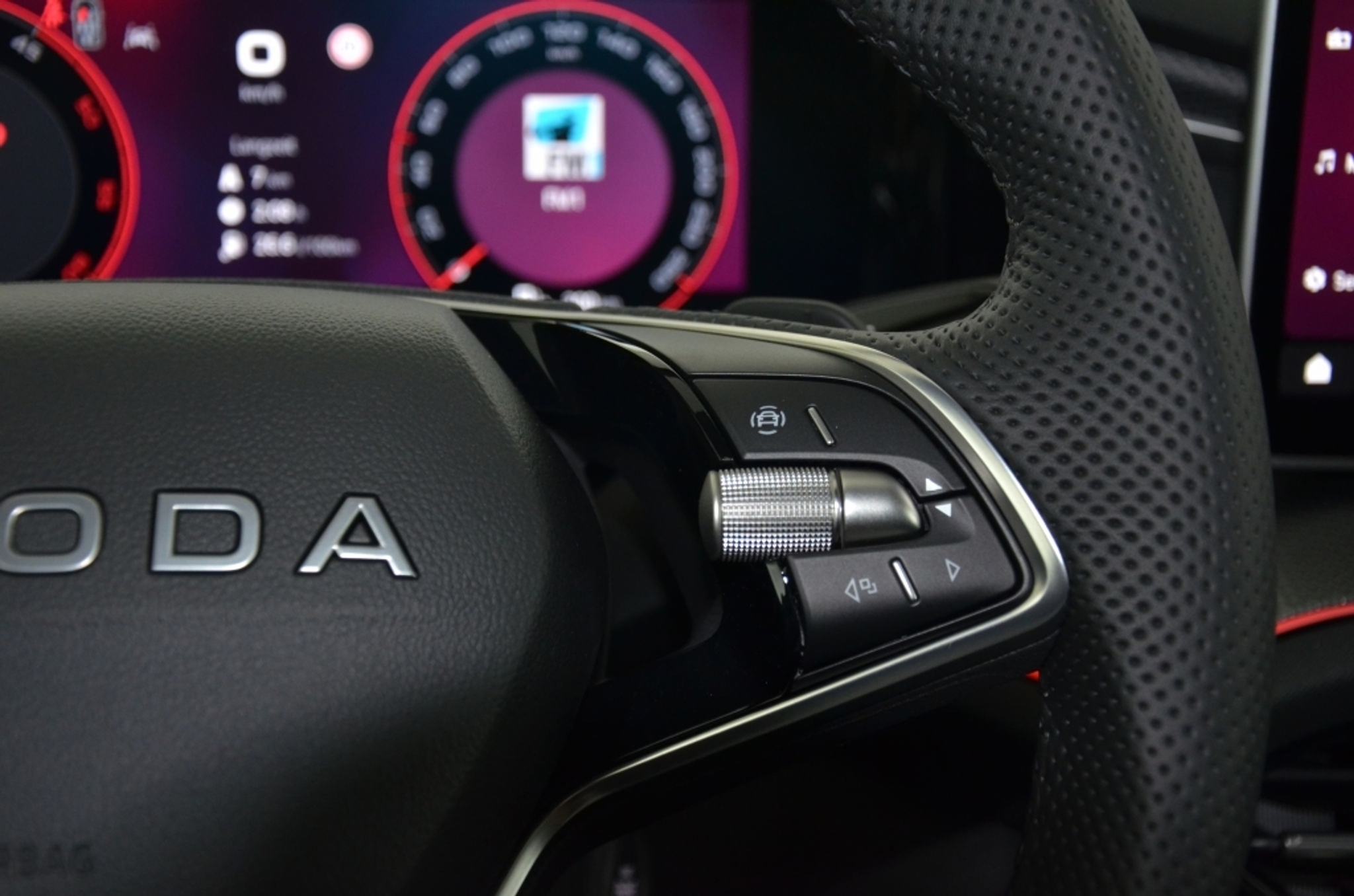 listing desktop thumbnail image 20