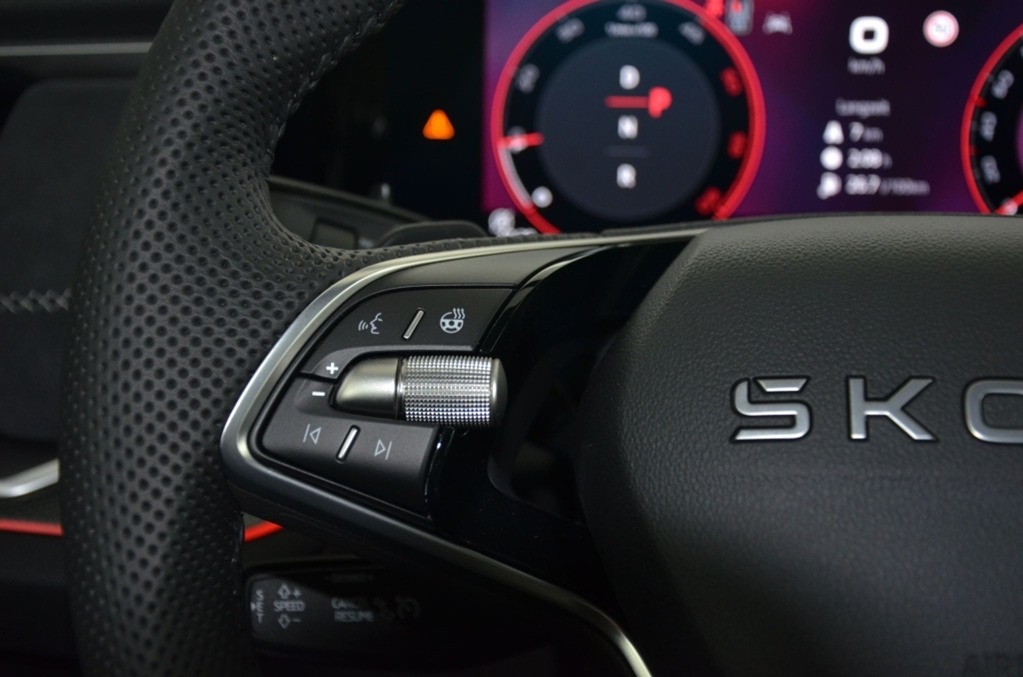 listing desktop thumbnail image 21