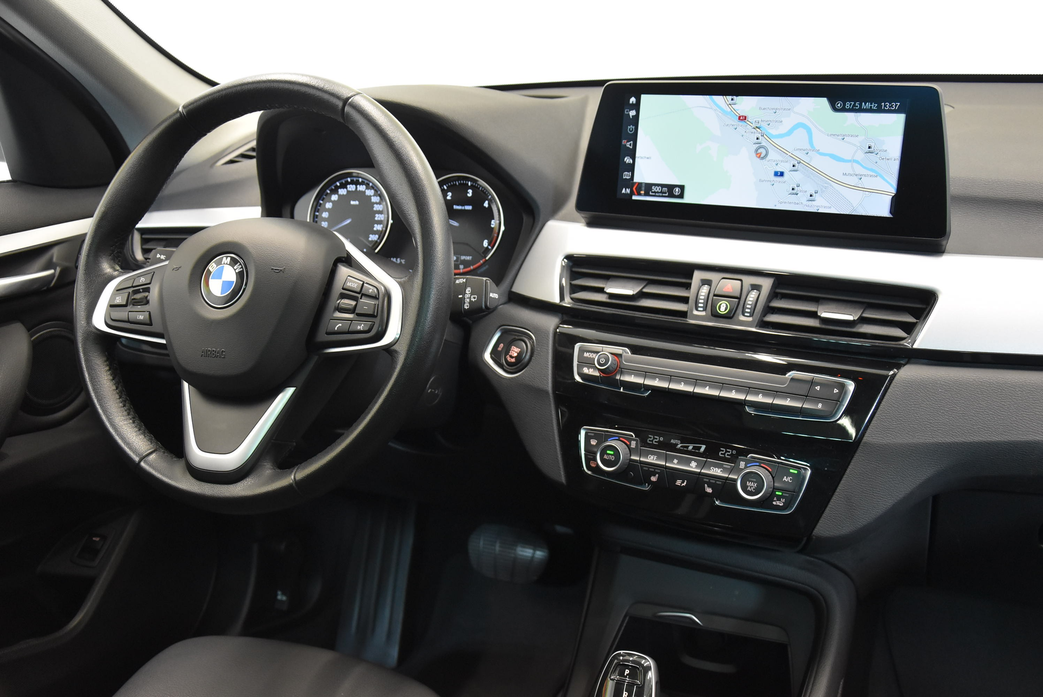 listing desktop thumbnail image 4