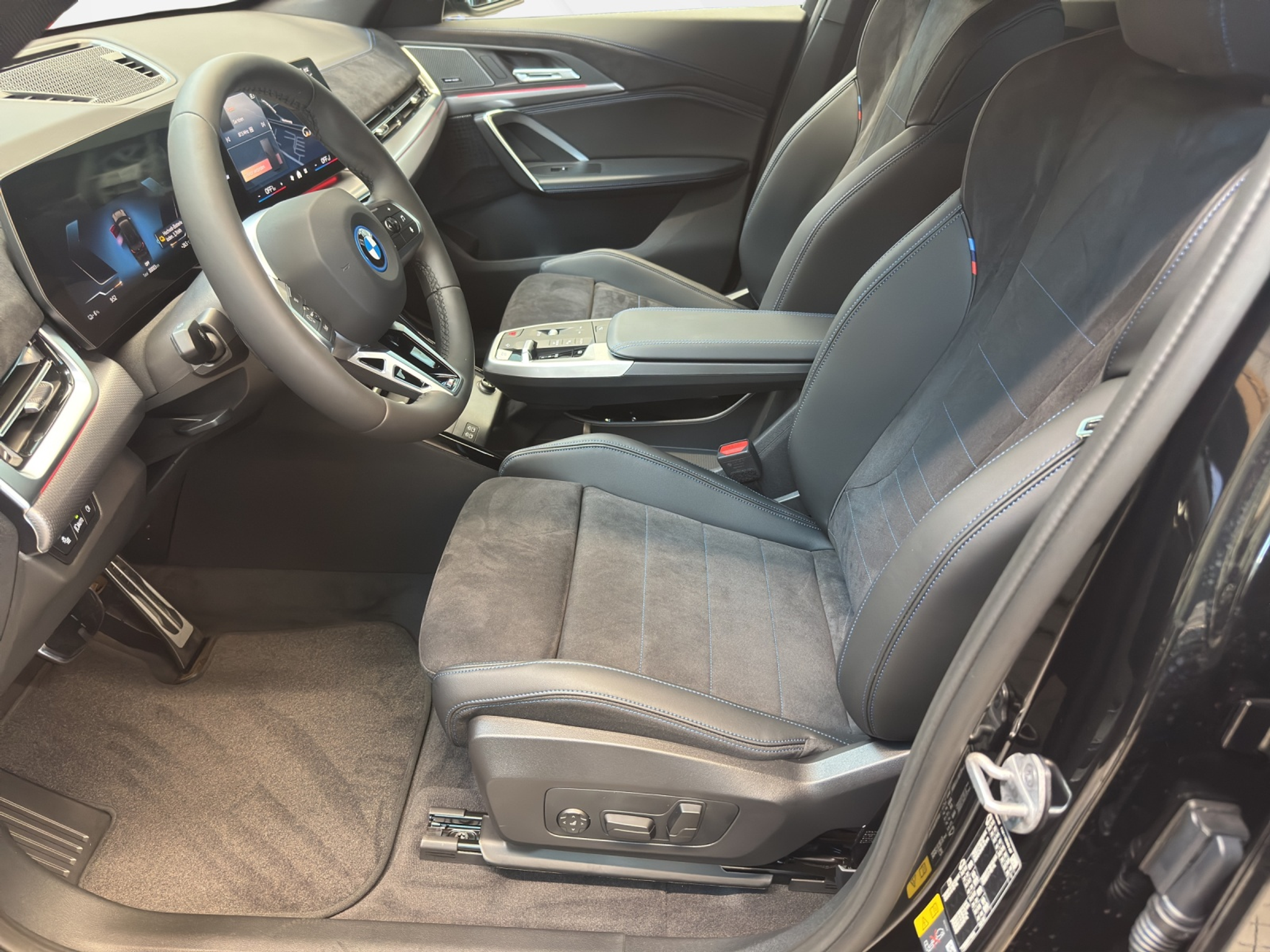 listing desktop thumbnail image 9