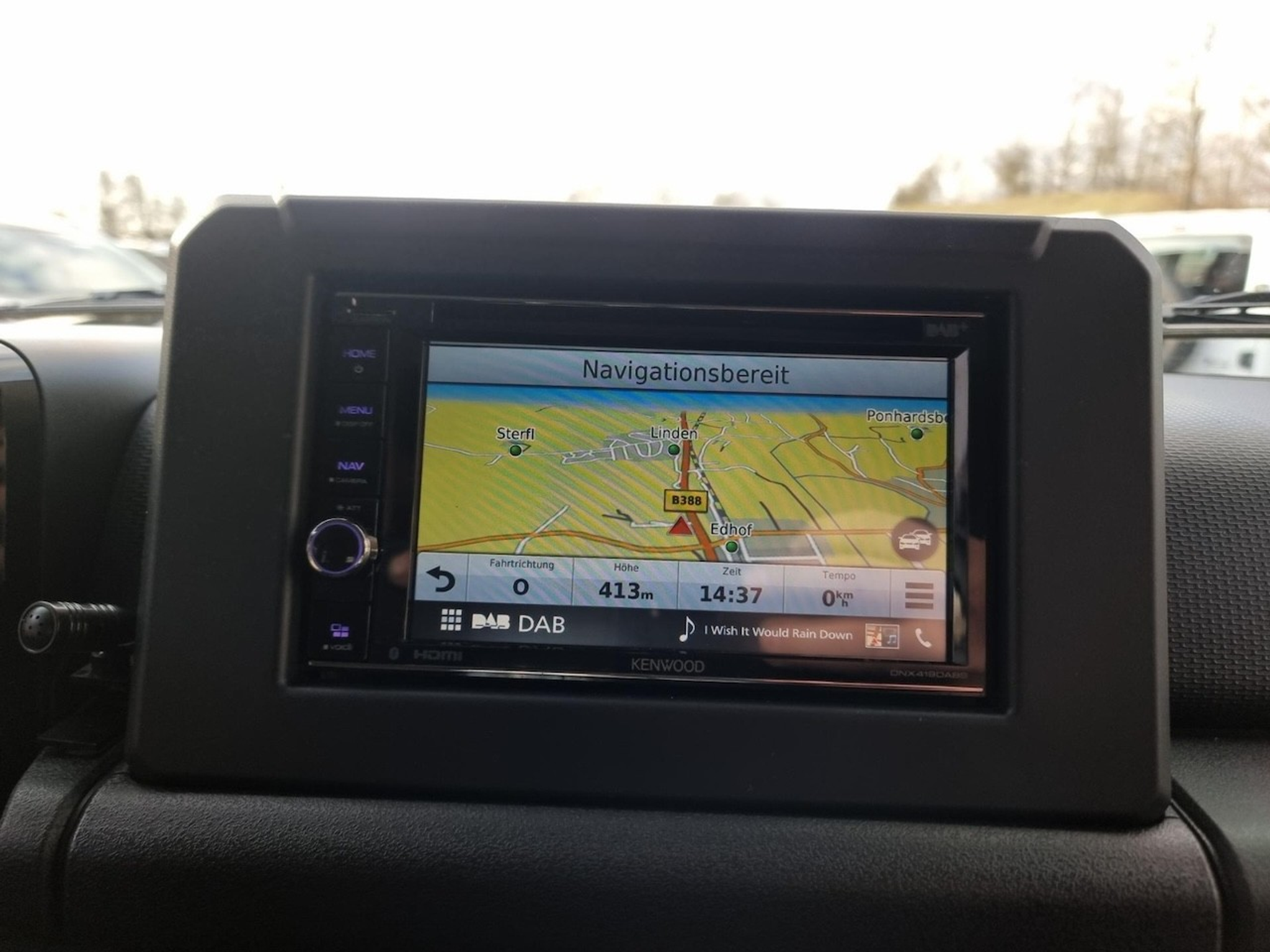 listing desktop thumbnail image 14