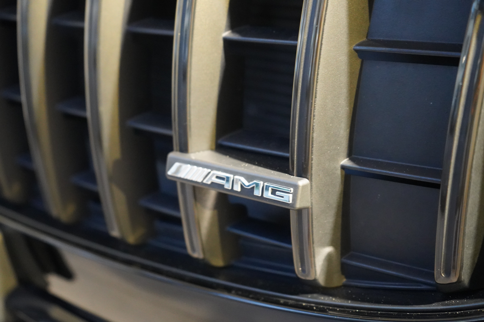 listing desktop thumbnail image 13