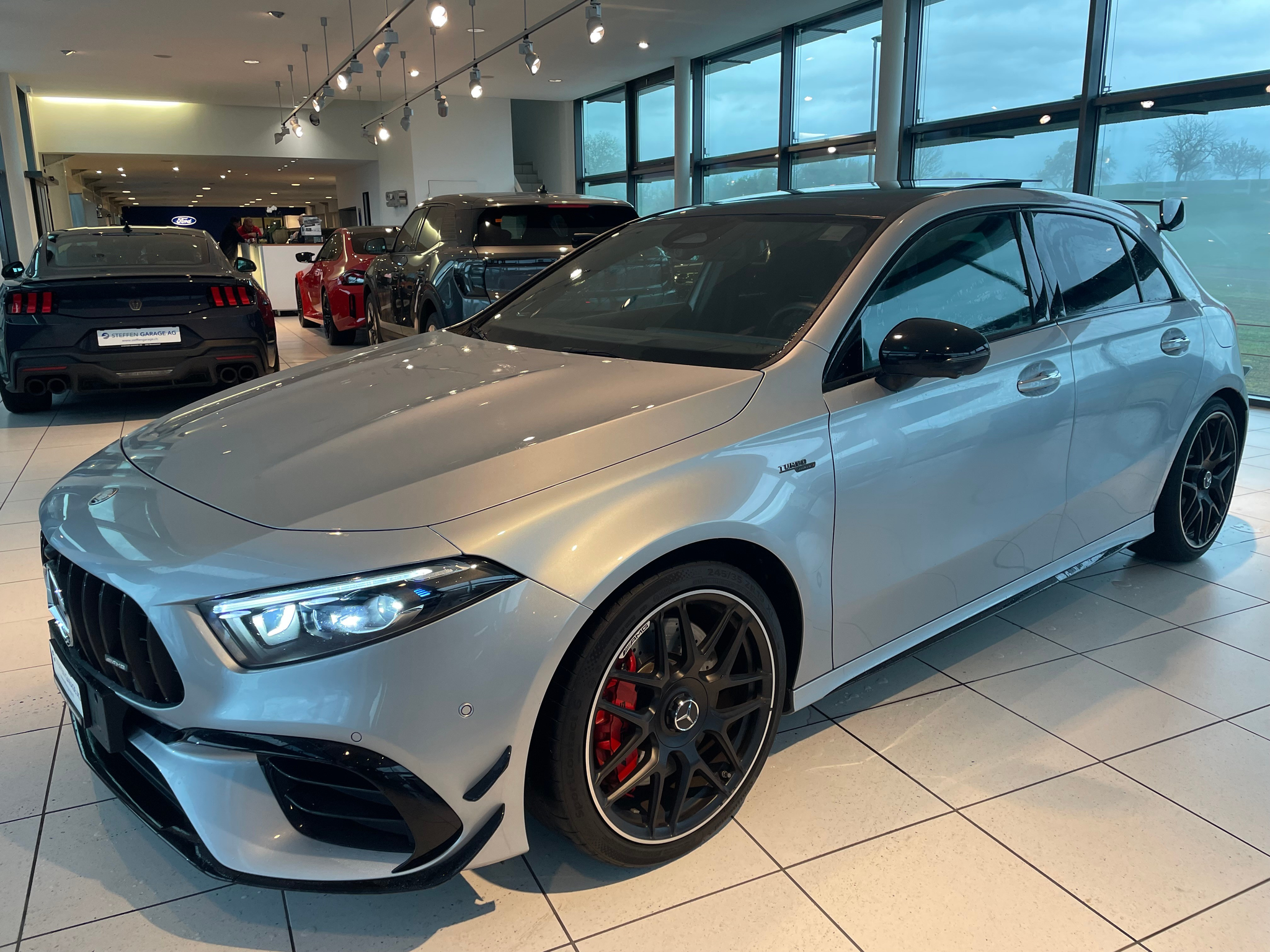 listing desktop thumbnail image 9