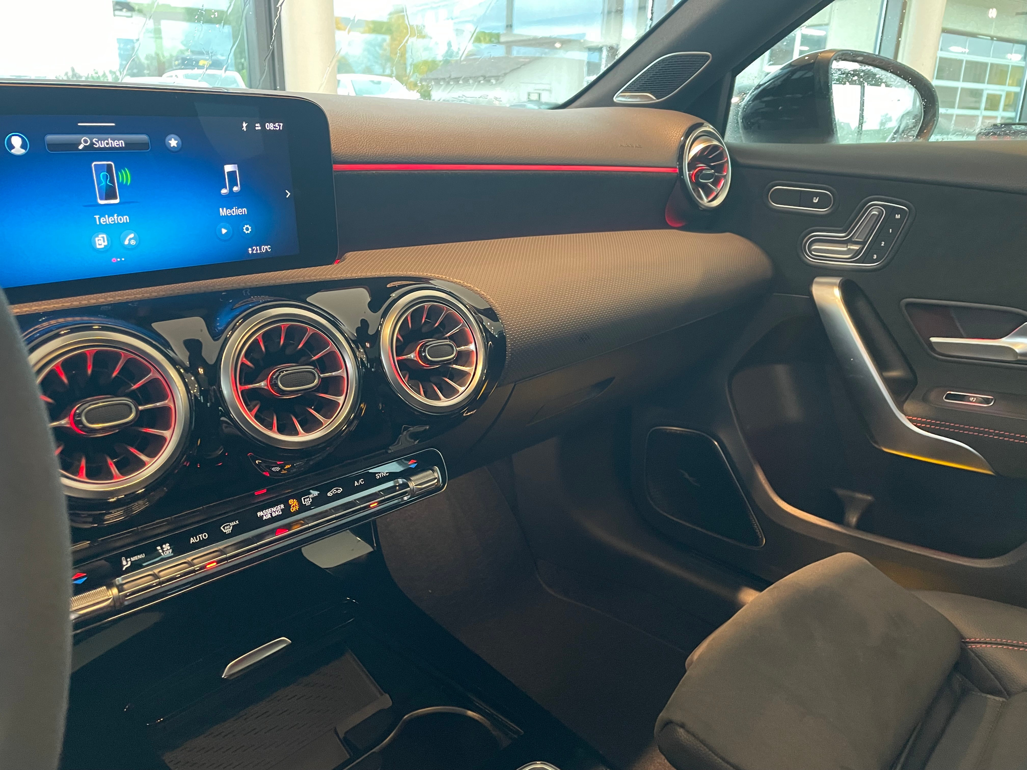 listing desktop thumbnail image 16