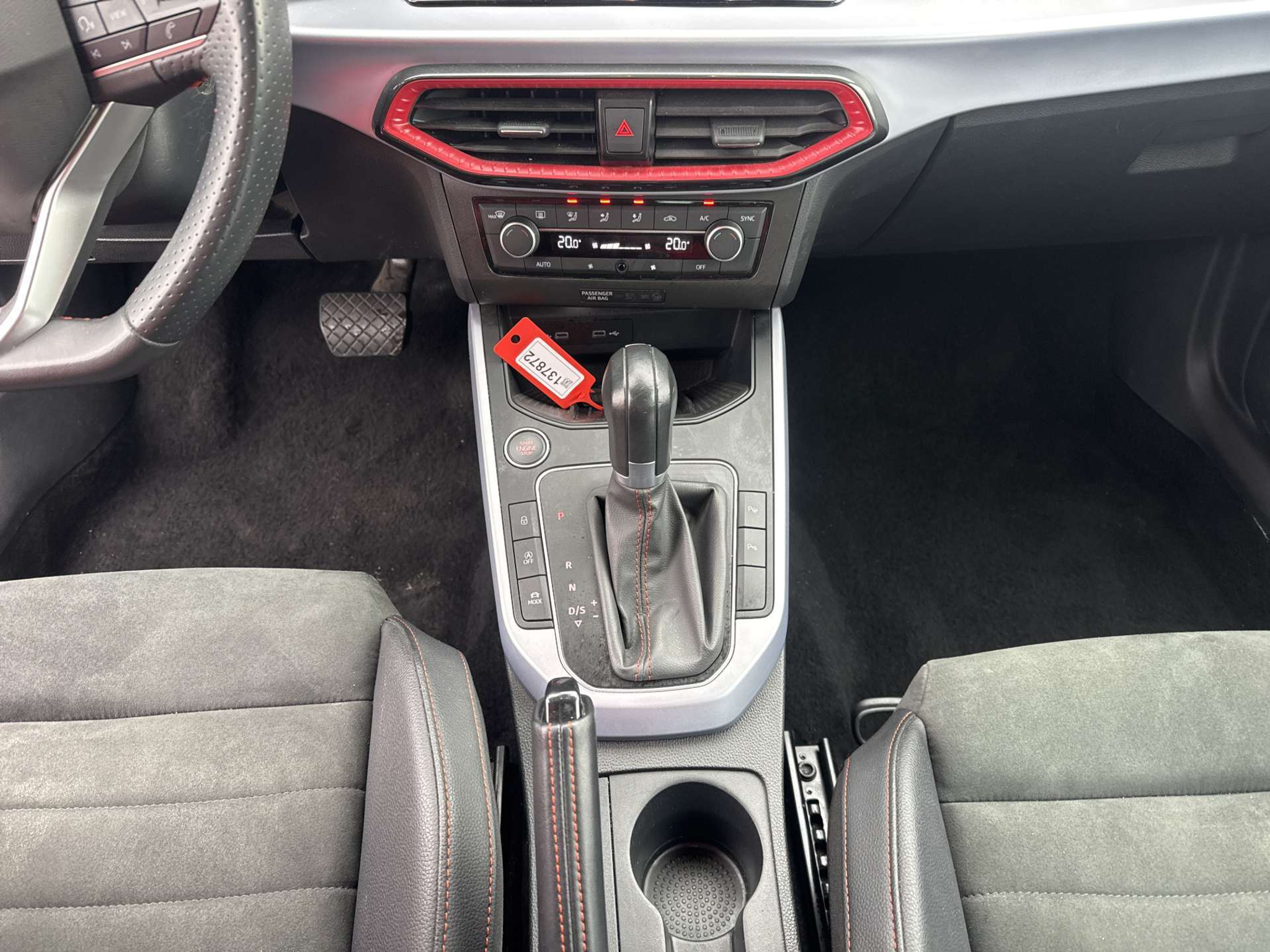 listing desktop thumbnail image 11