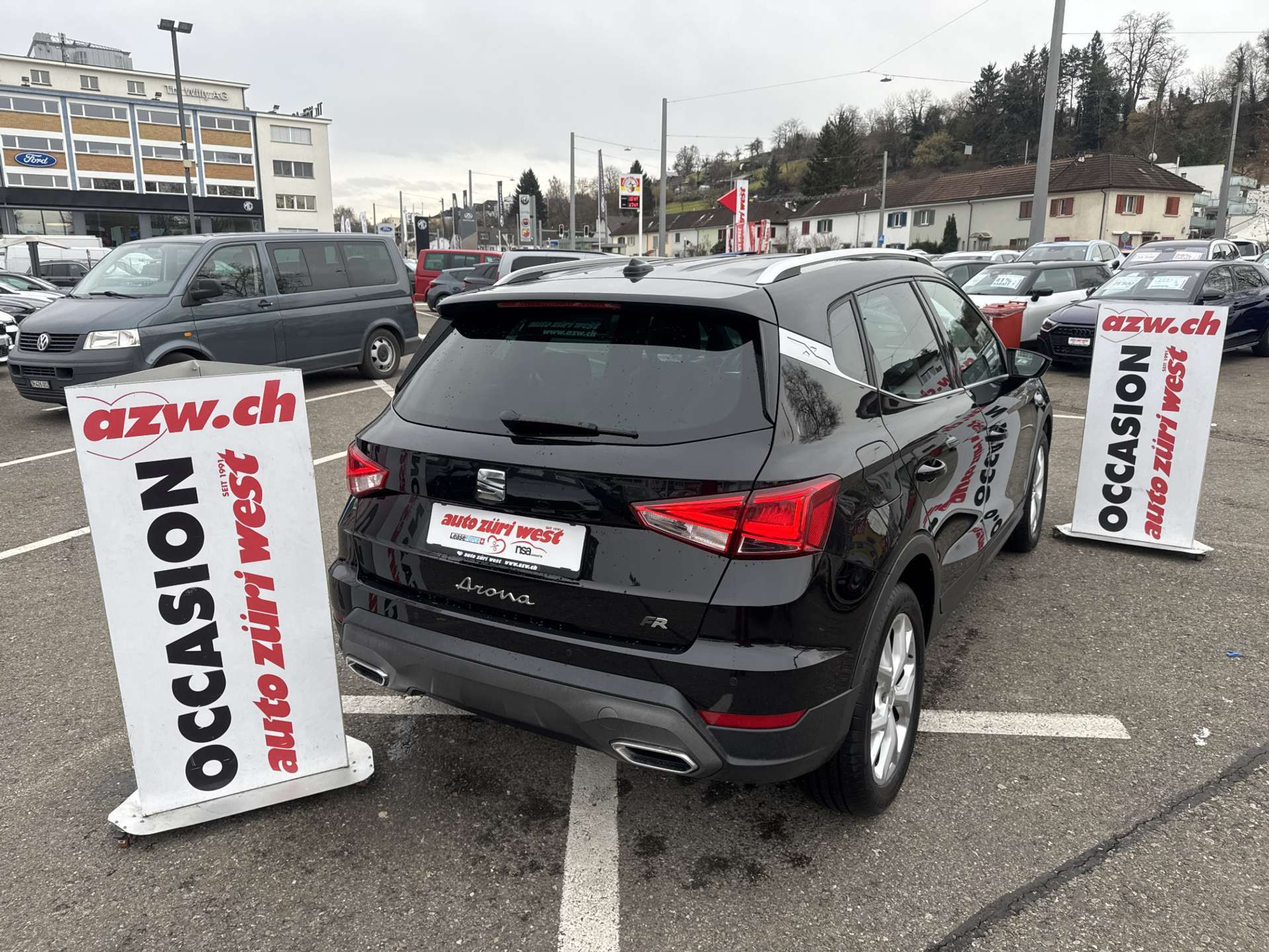 listing desktop thumbnail image 2