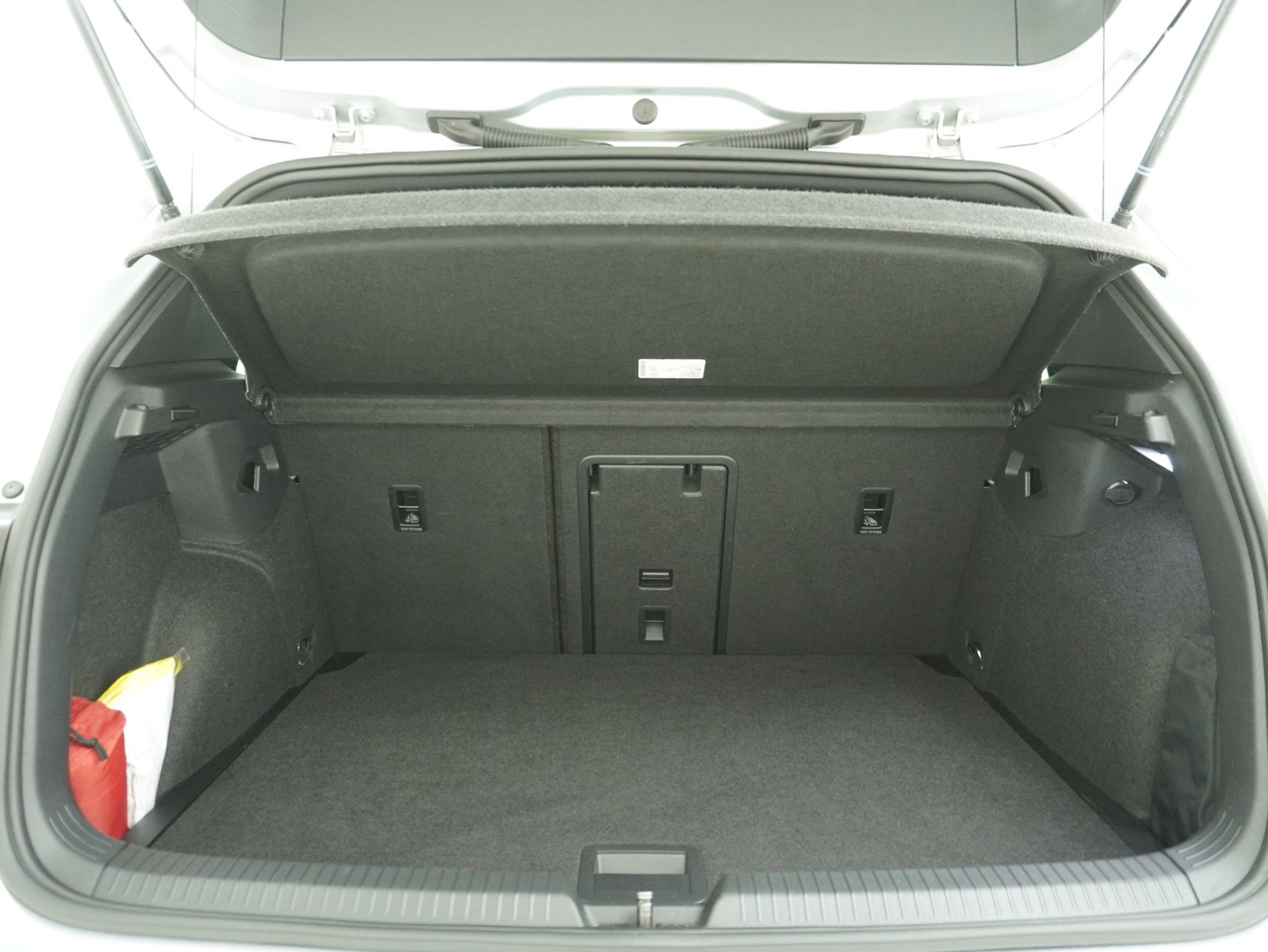 listing desktop thumbnail image 12