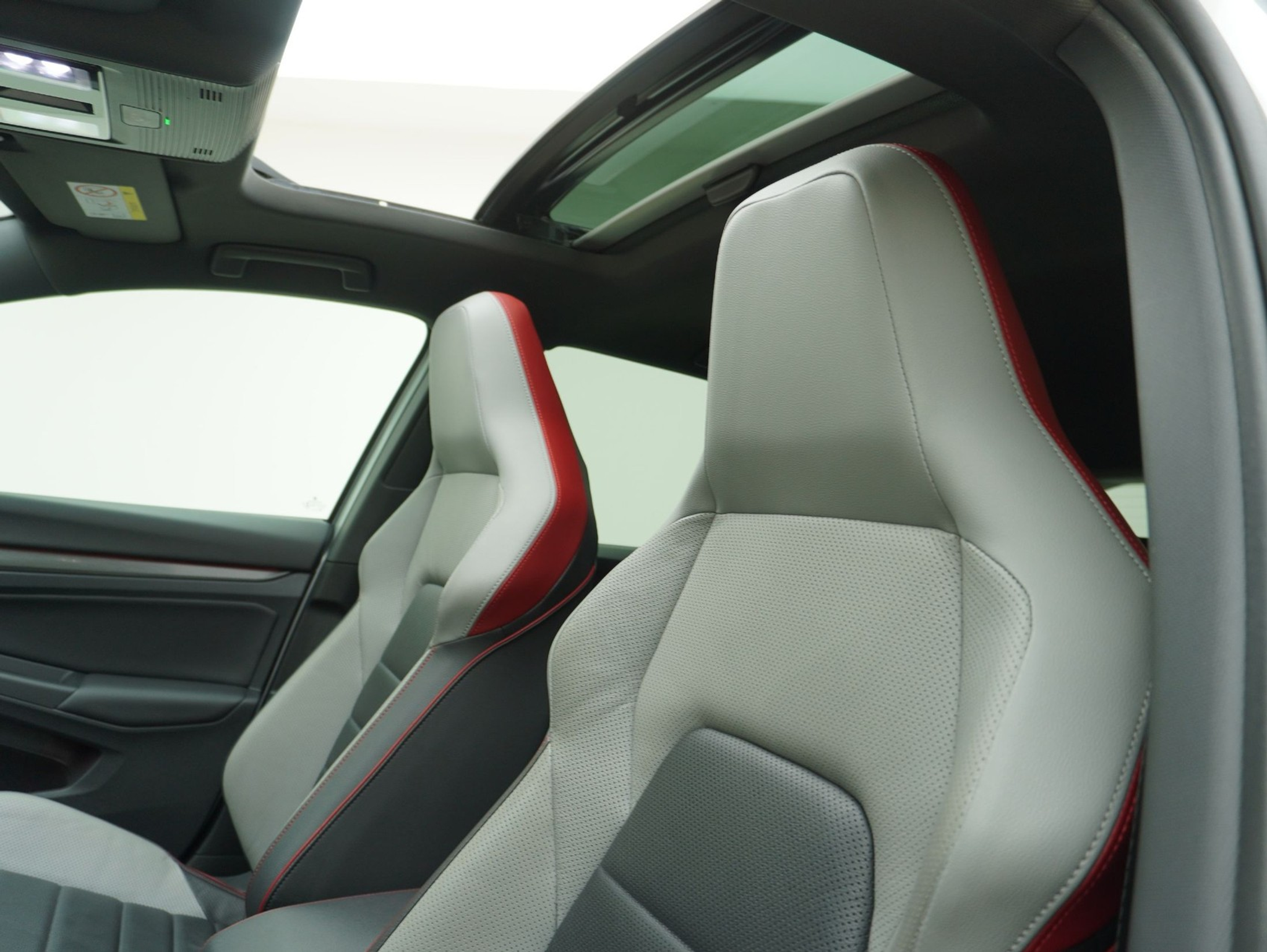 listing desktop thumbnail image 9