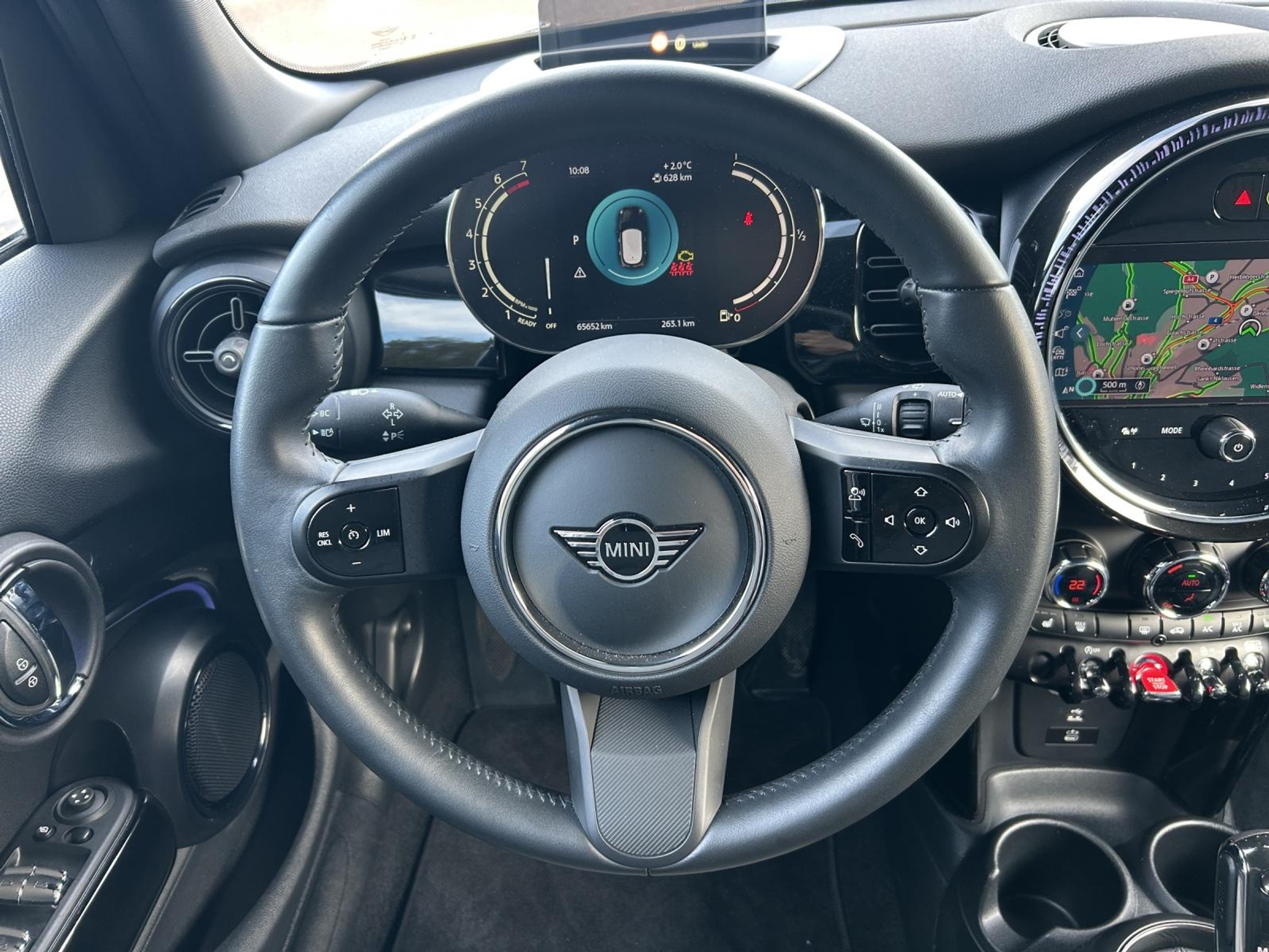 listing desktop thumbnail image 9