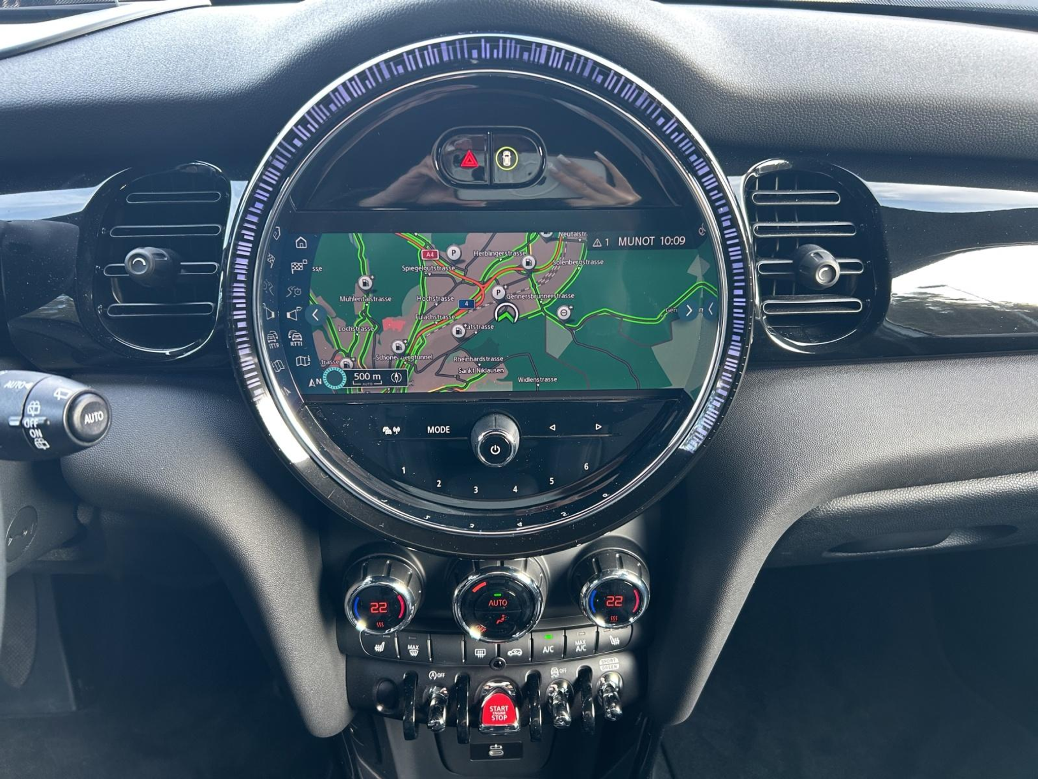 listing desktop thumbnail image 12