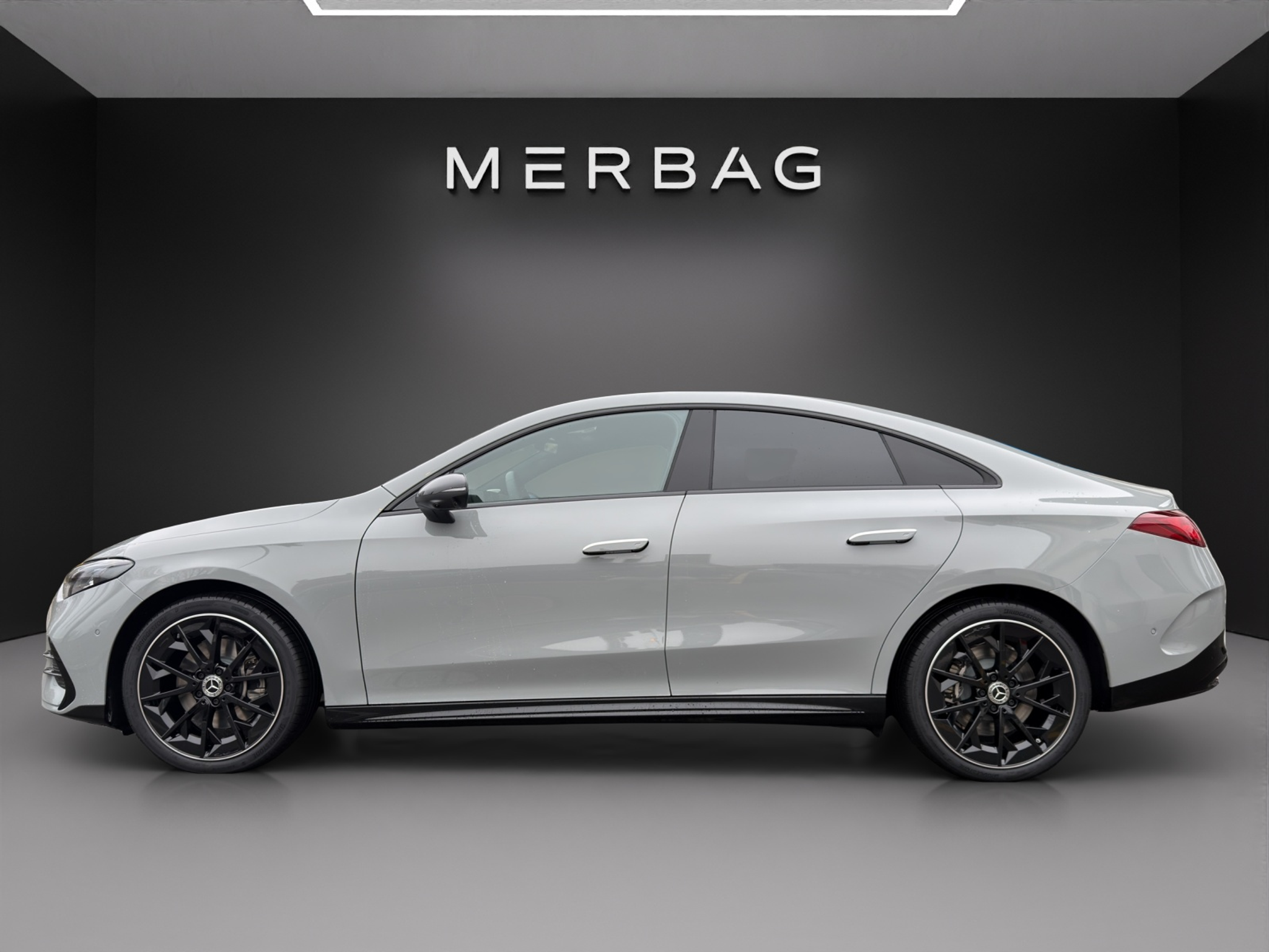 listing desktop thumbnail image 5