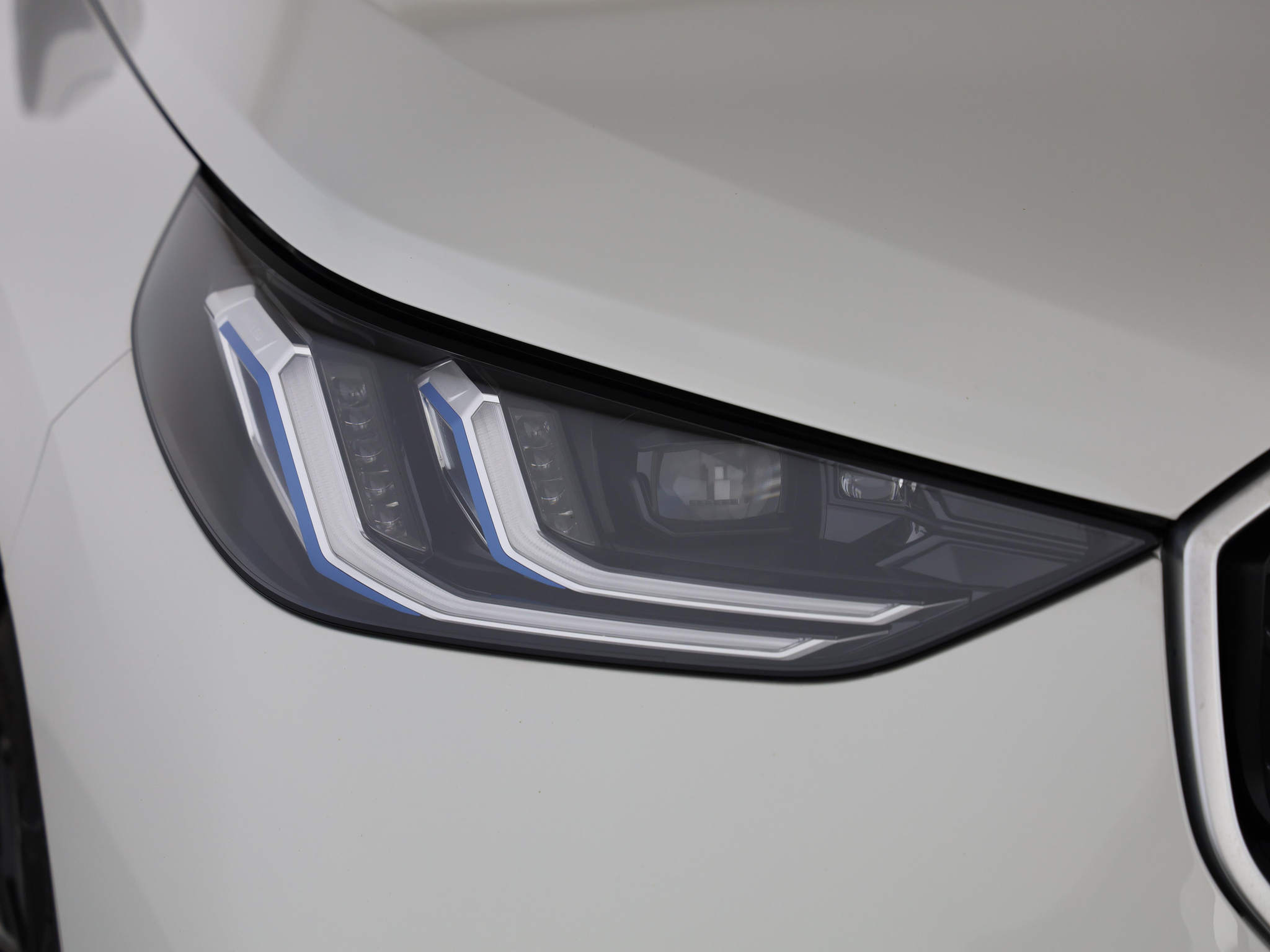 listing desktop thumbnail image 5