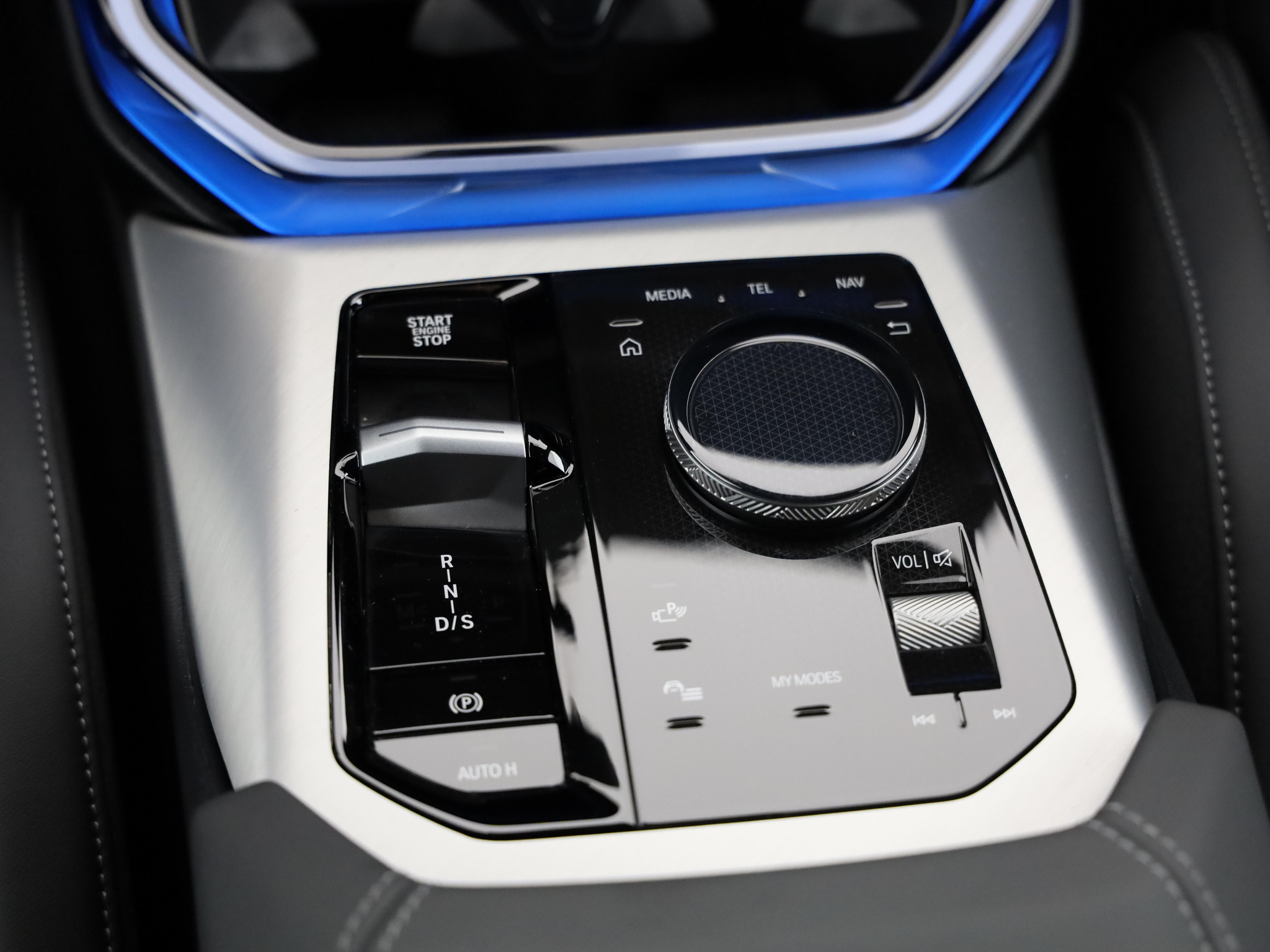 listing desktop thumbnail image 15