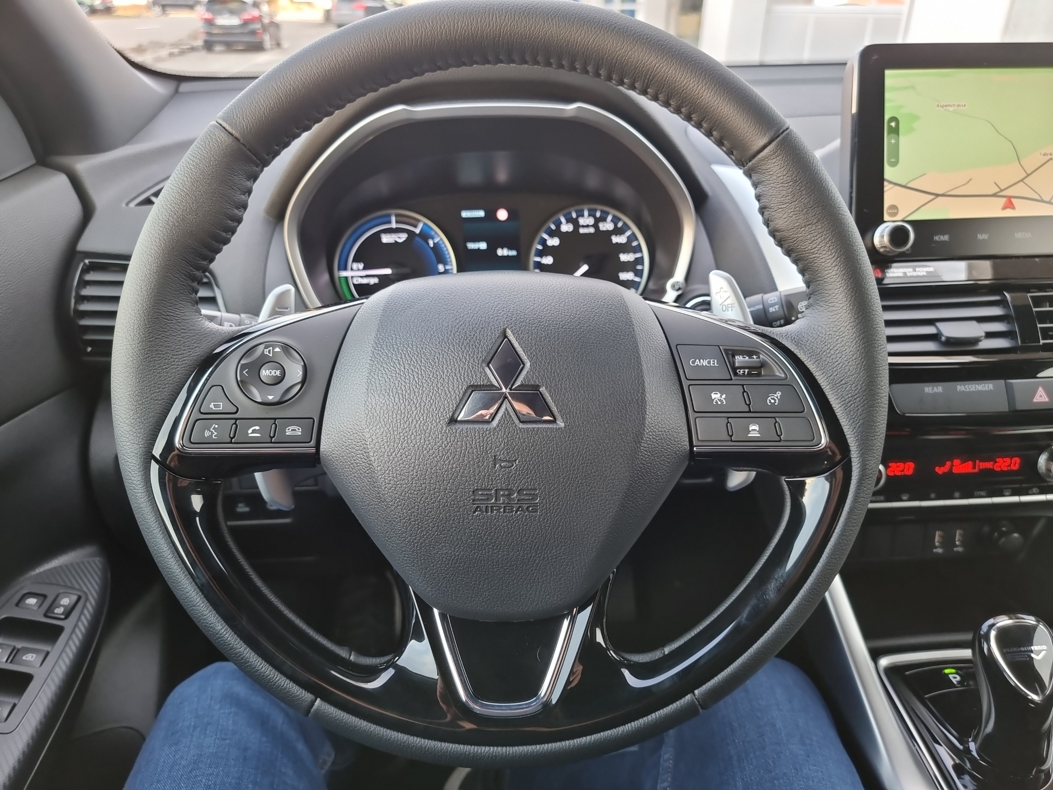 listing desktop thumbnail image 9