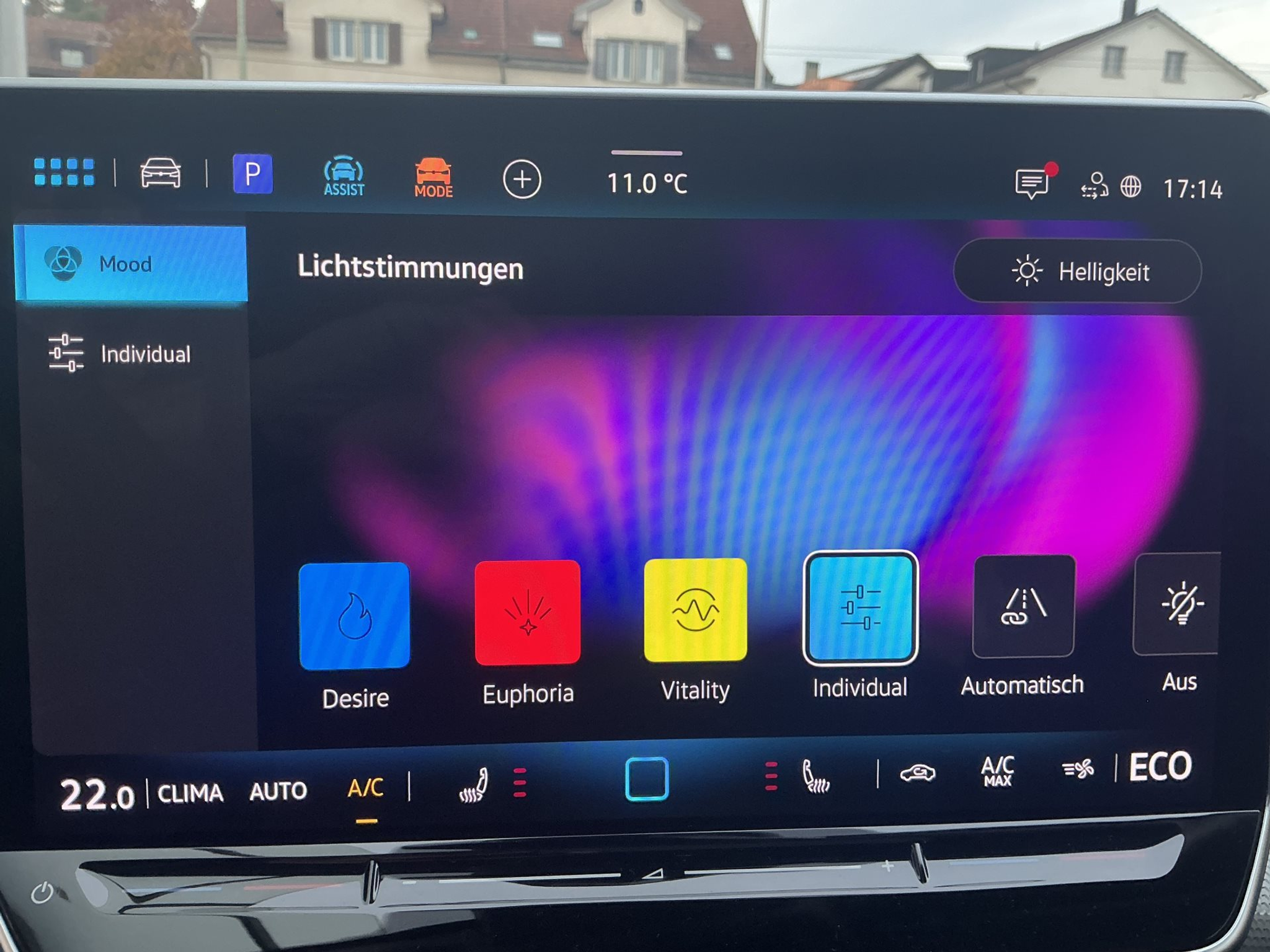 listing desktop thumbnail image 21