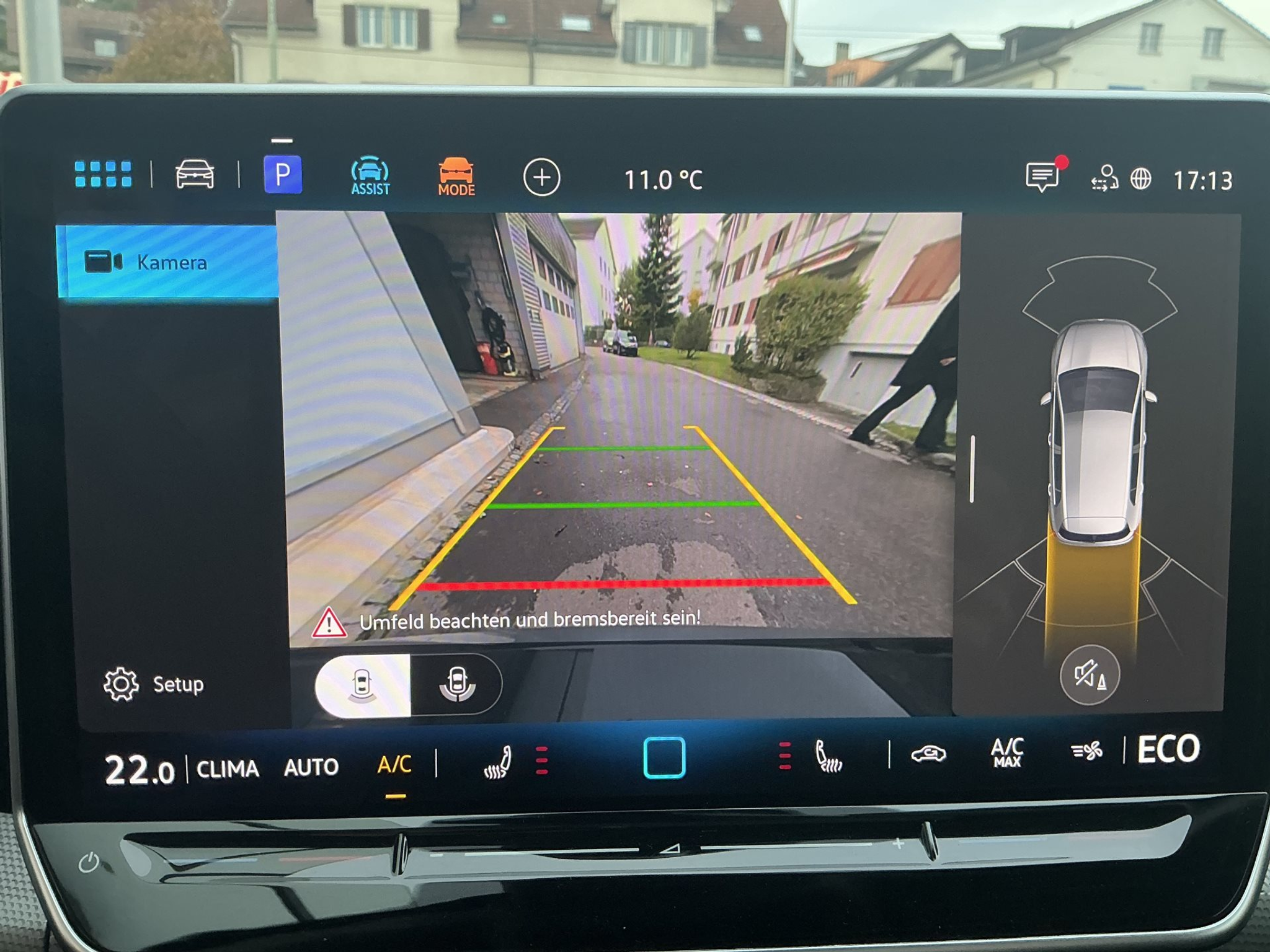 listing desktop thumbnail image 17