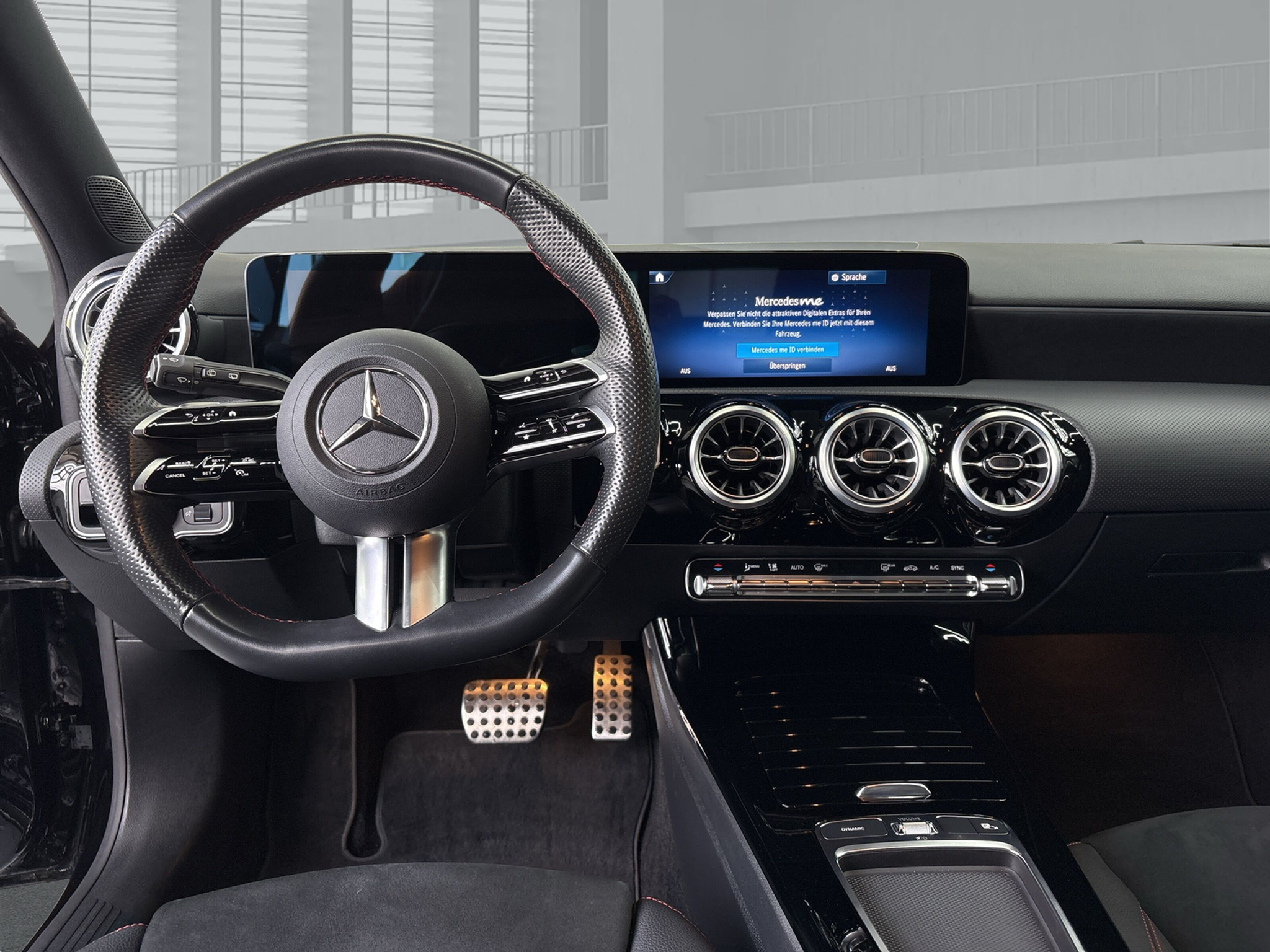 listing desktop thumbnail image 8