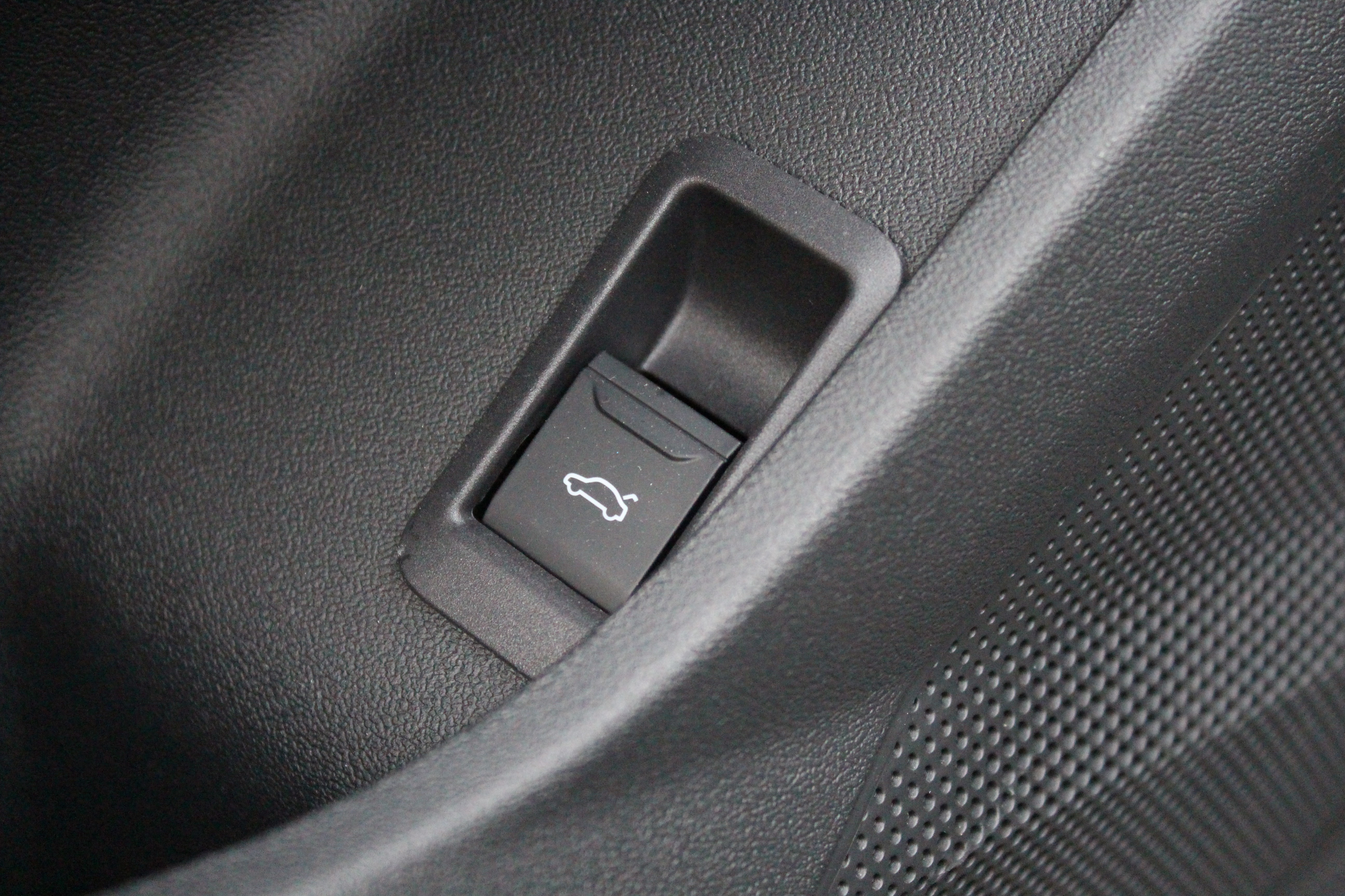 listing desktop thumbnail image 20