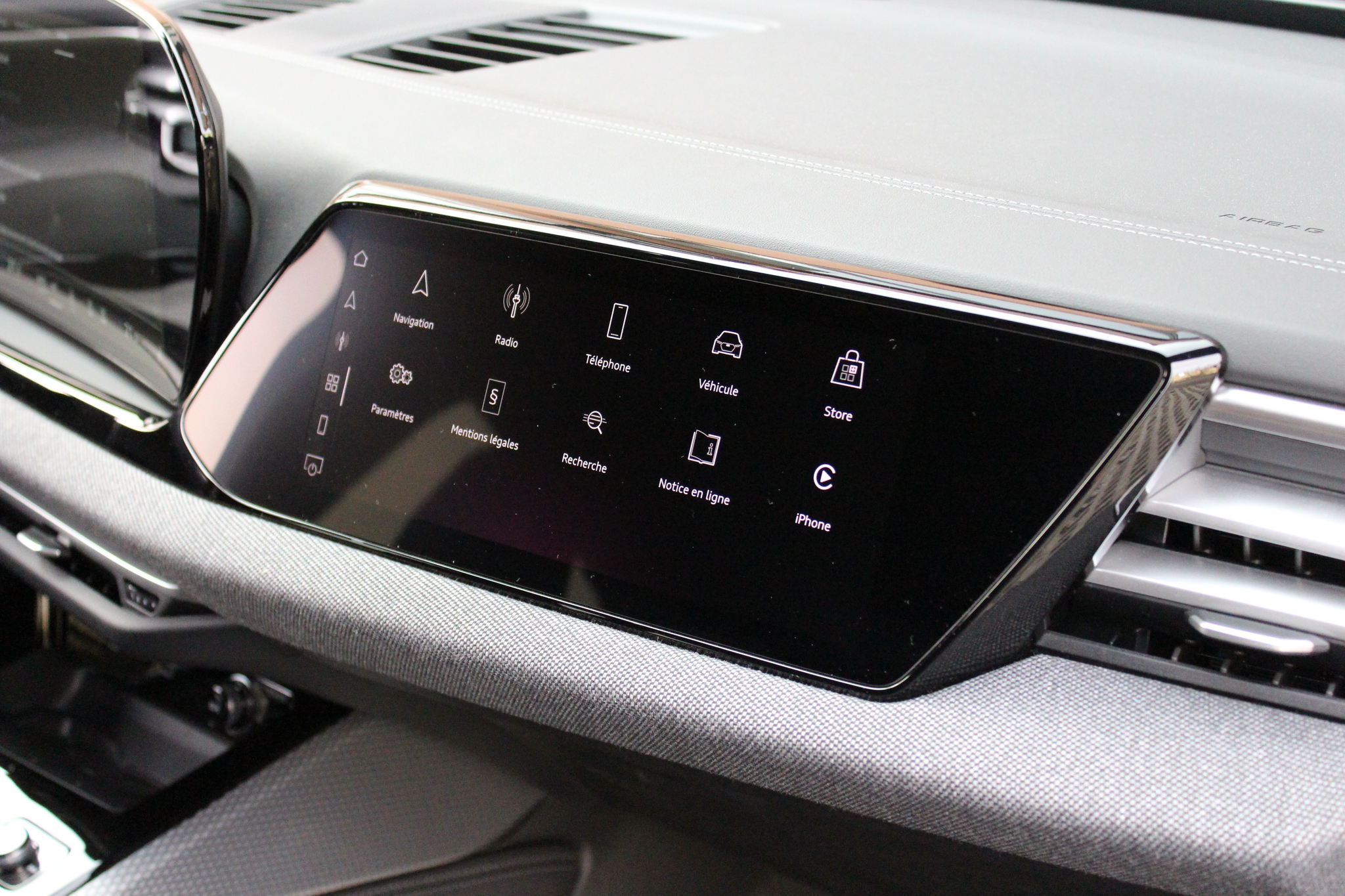 listing desktop thumbnail image 15