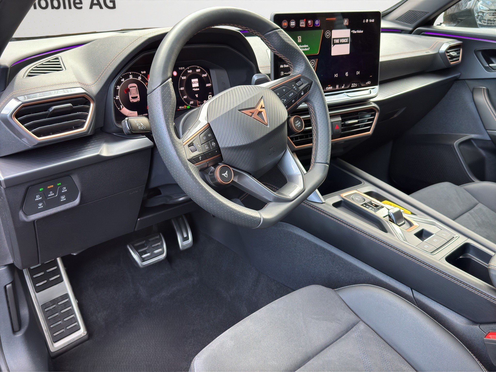 listing desktop thumbnail image 9