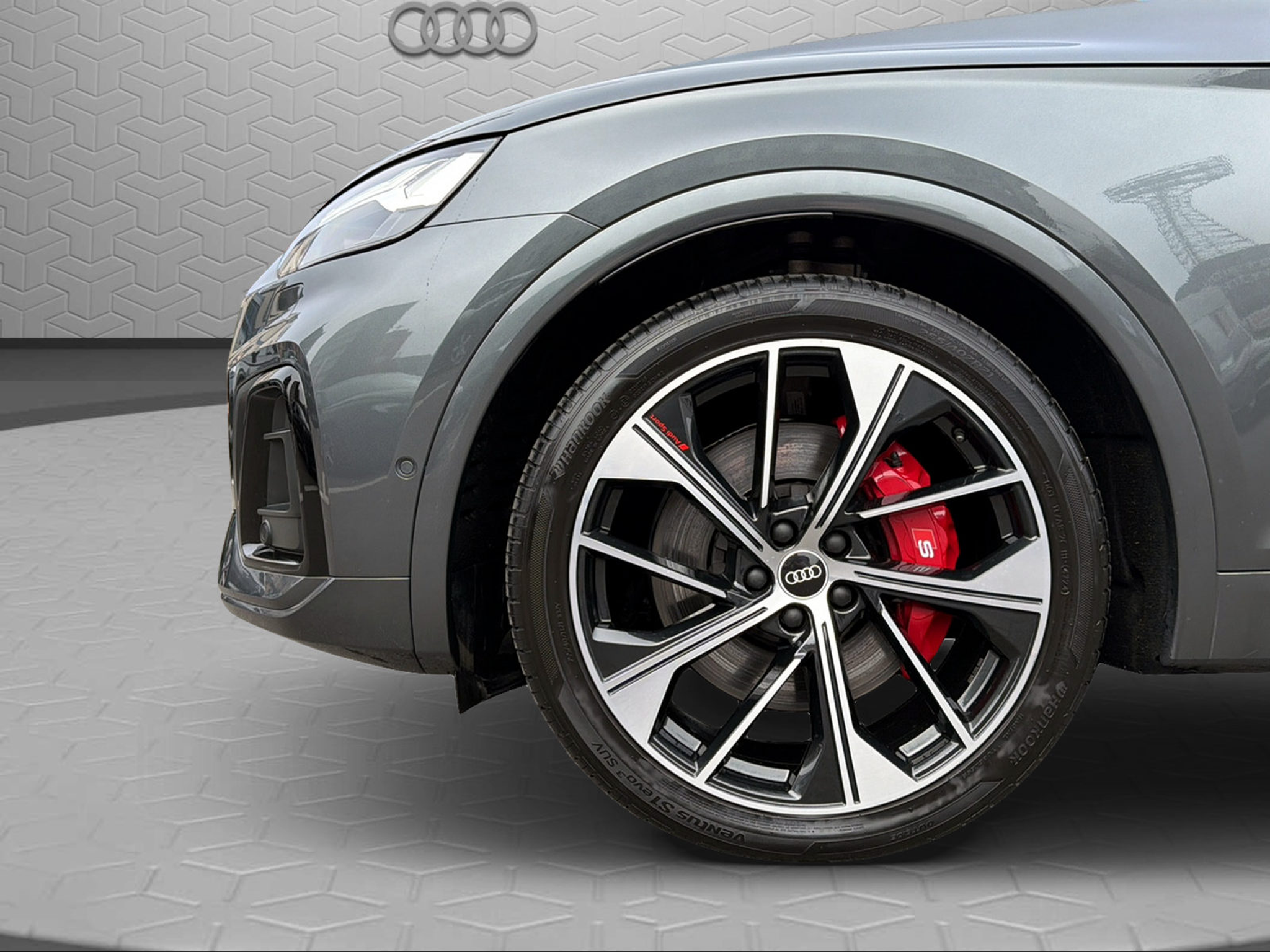 listing desktop thumbnail image 8