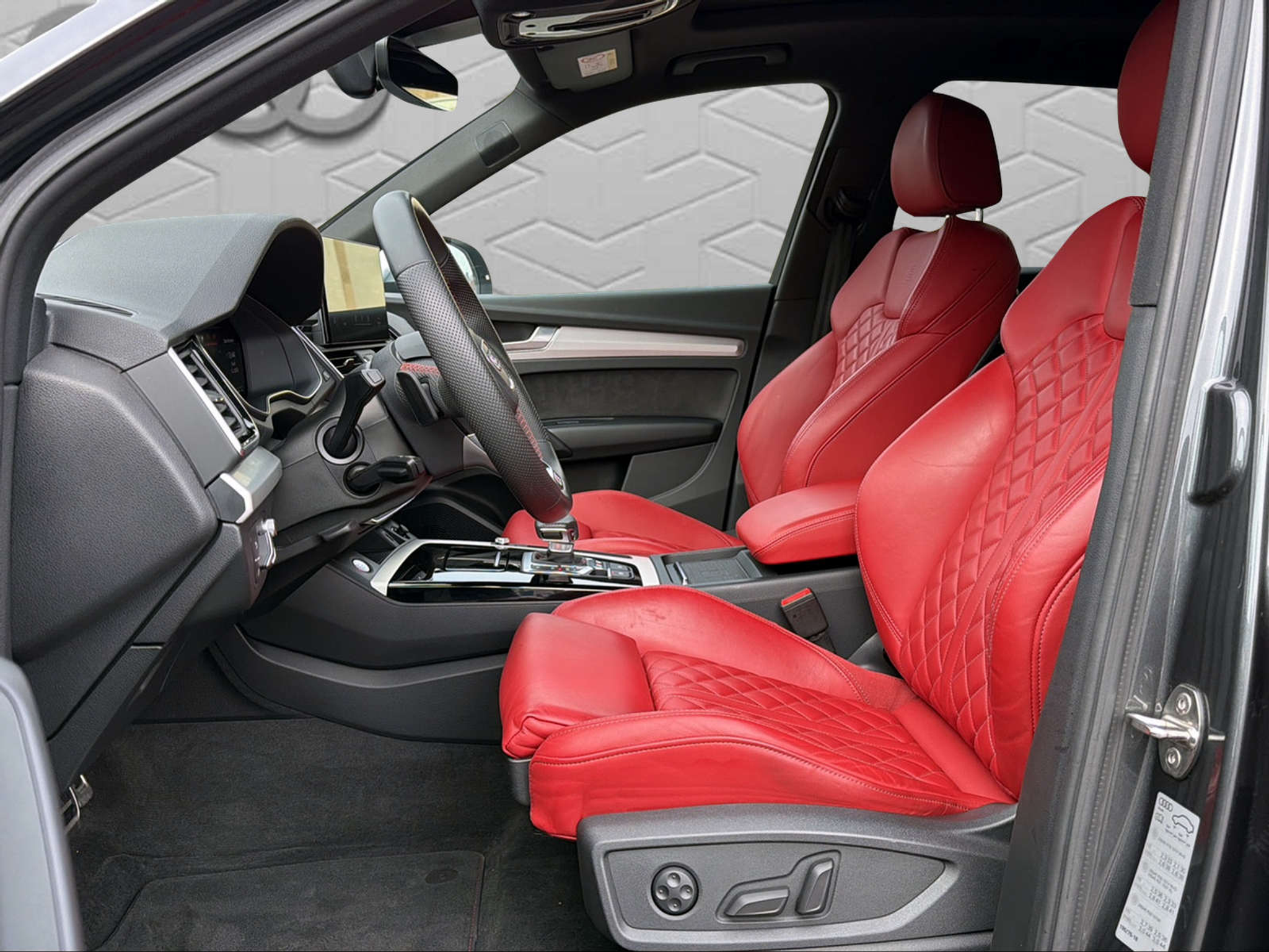 listing desktop thumbnail image 10