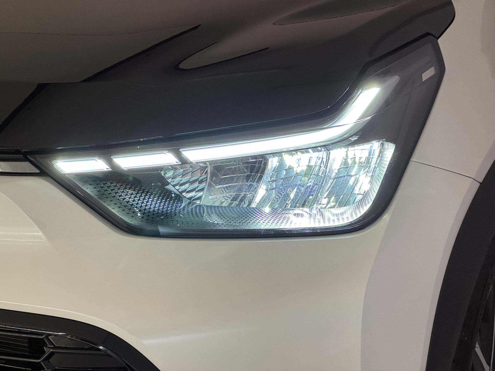 listing desktop thumbnail image 16