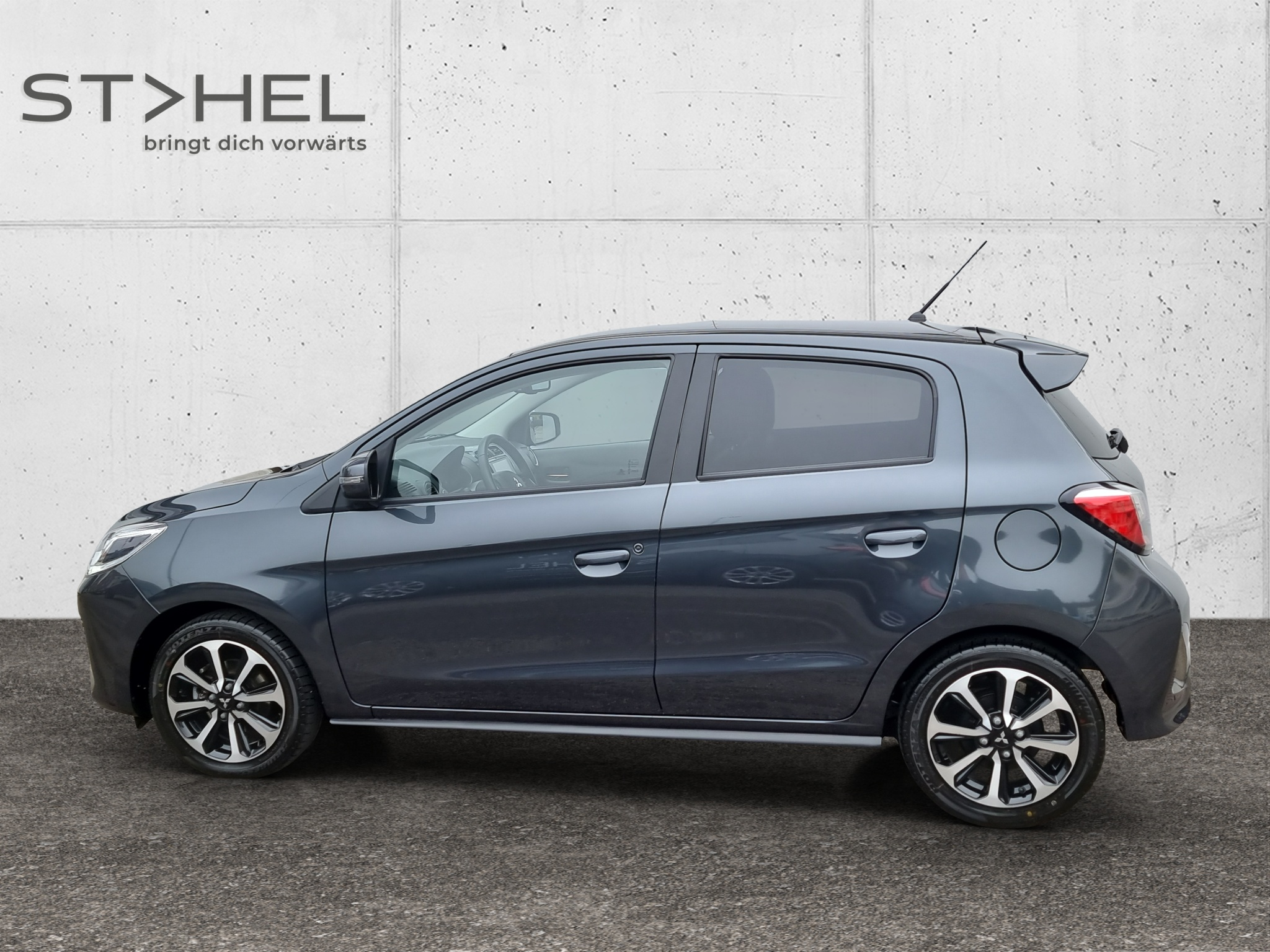 listing desktop thumbnail image 1