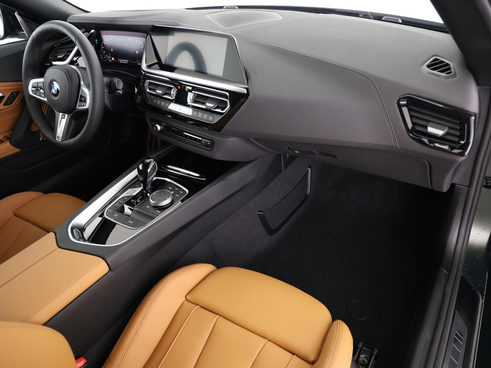 listing desktop thumbnail image 10